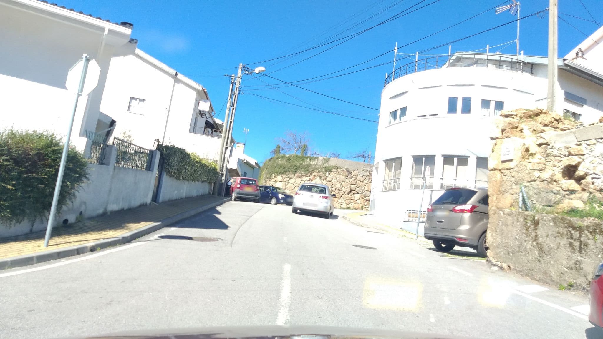 Street view near Jorge Ferreira Rodrigues, Manteigas — © ozflor (CC BY-SA · Mapillary)