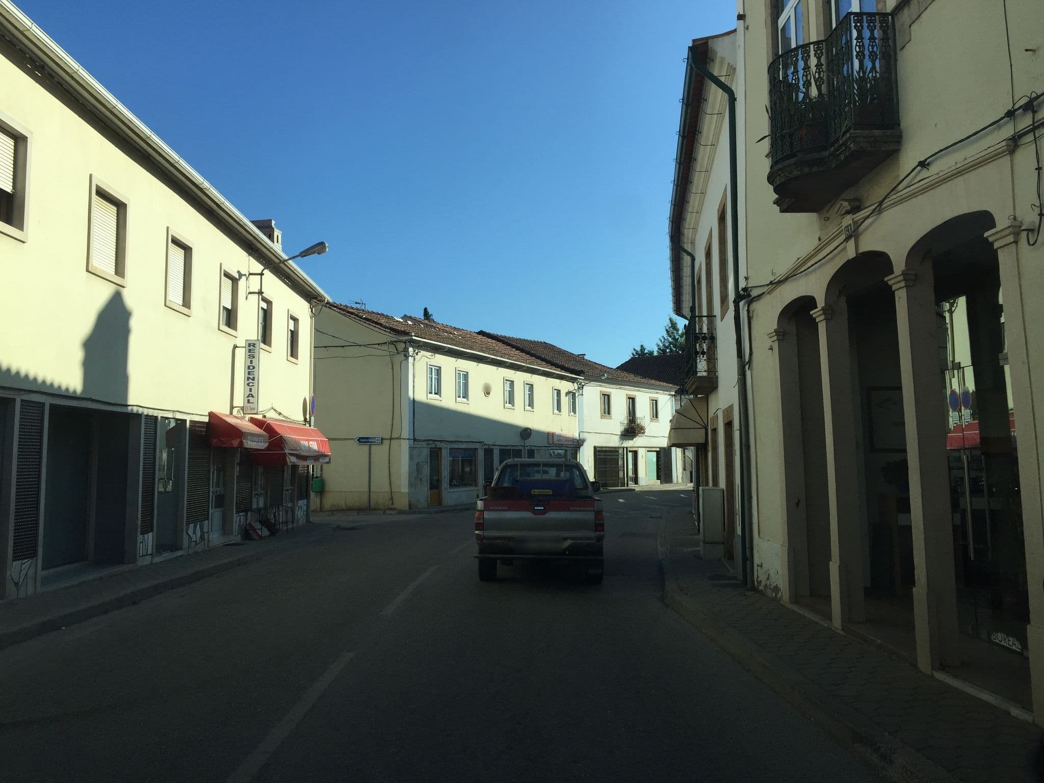 Street view near Residencial Dom Nuno, Sertã — © ptmap (CC BY-SA · Mapillary)