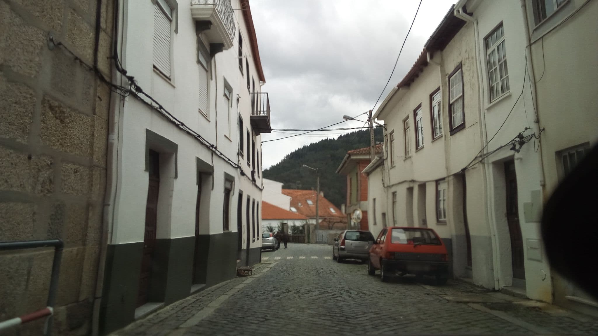 Street view near Arcadas da Vila, Manteigas — © ozflor (CC BY-SA · Mapillary)