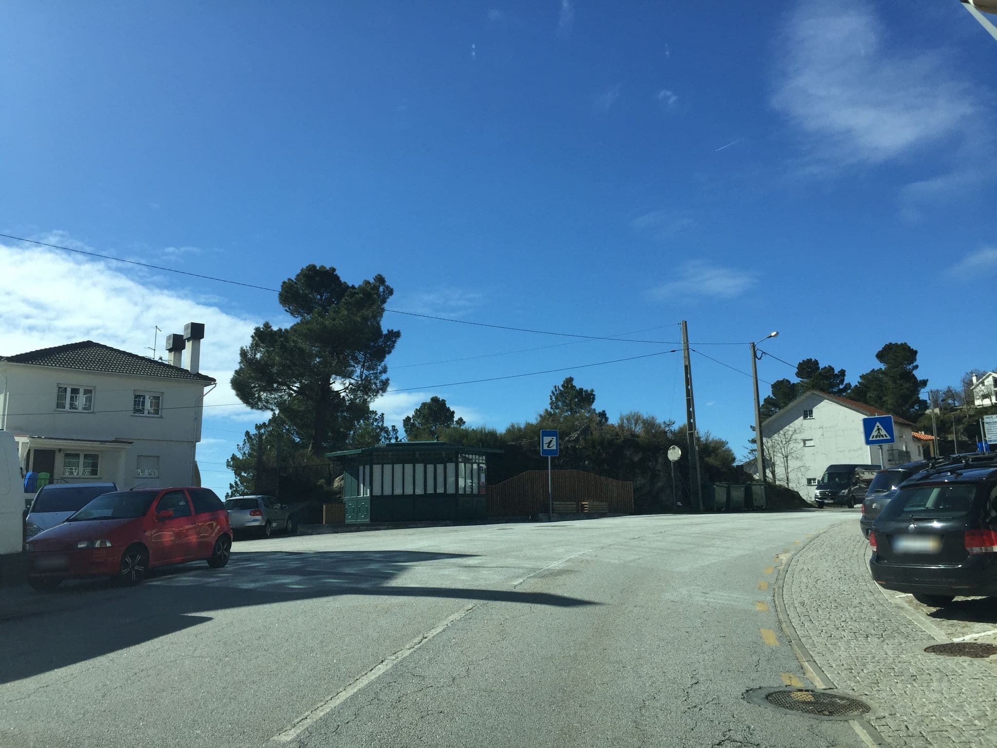 Street view near Abrigo da Montanha Hotel Rural & Spa, Seia — © ptmap (CC BY-SA · Mapillary)