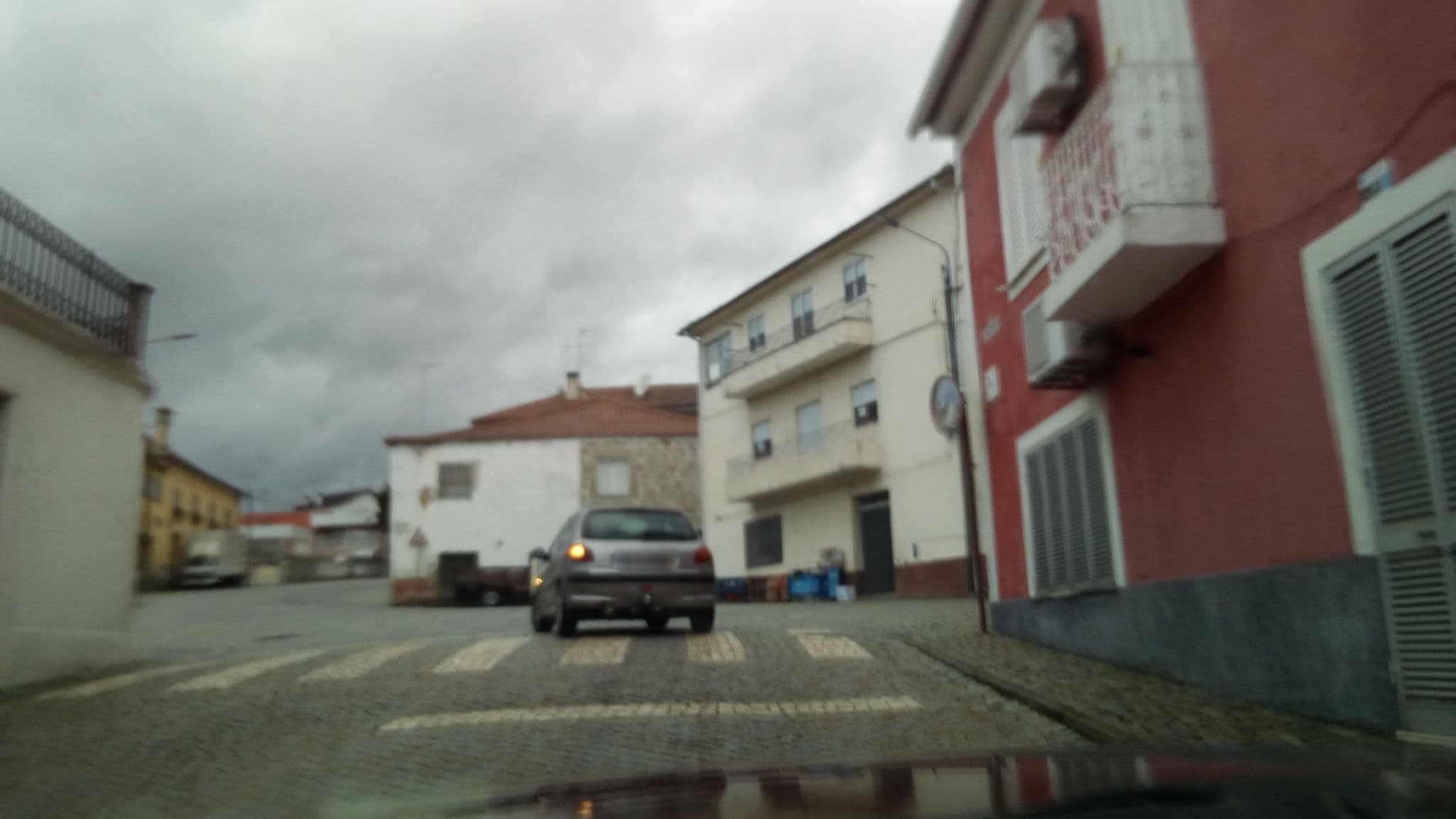 Street view near Casas do Durão, Guarda — © ozflor (CC BY-SA · Mapillary)