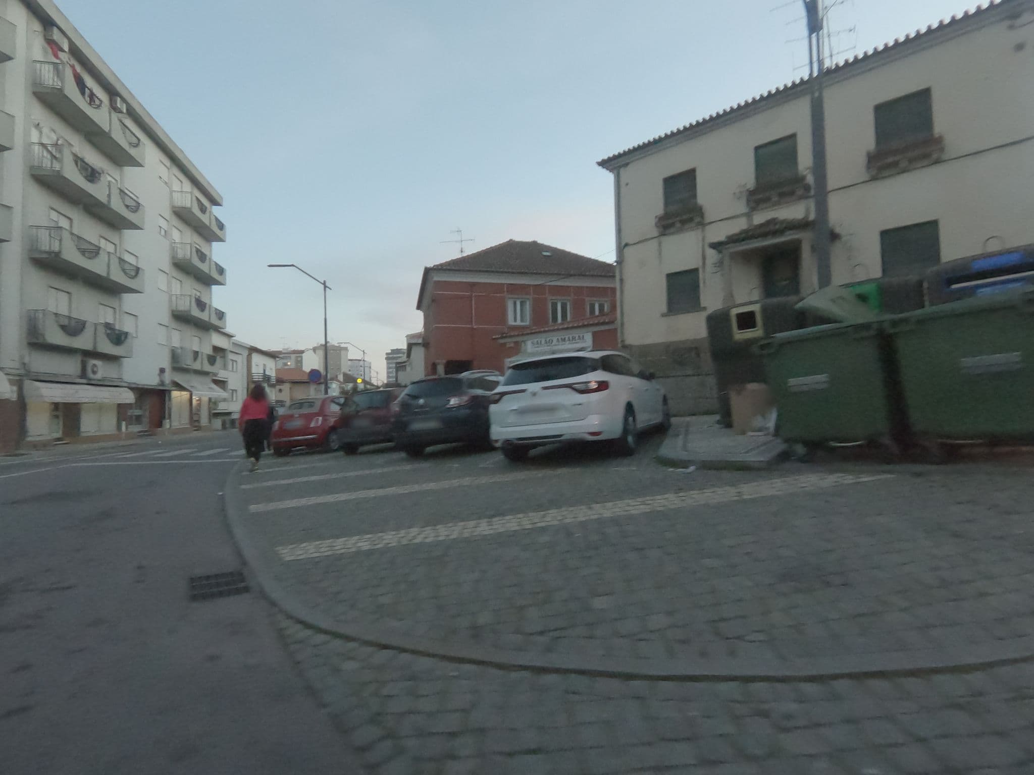 Street view near Alojamento Girassol - Guest House, Castelo Branco — © sanjorgepinho (CC BY-SA · Mapillary)