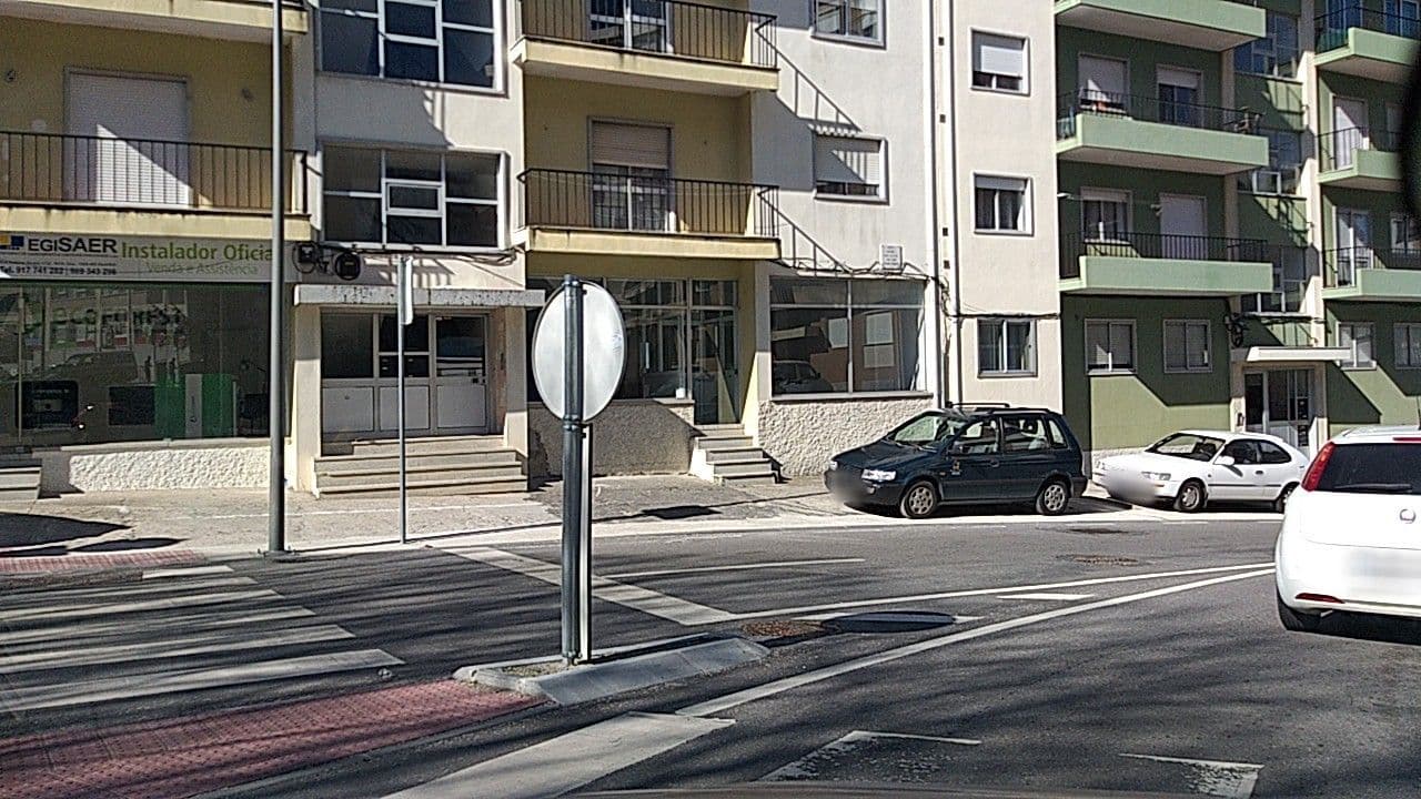 Street view near Residencial Trevo, Guarda — © ozflor (CC BY-SA · Mapillary)