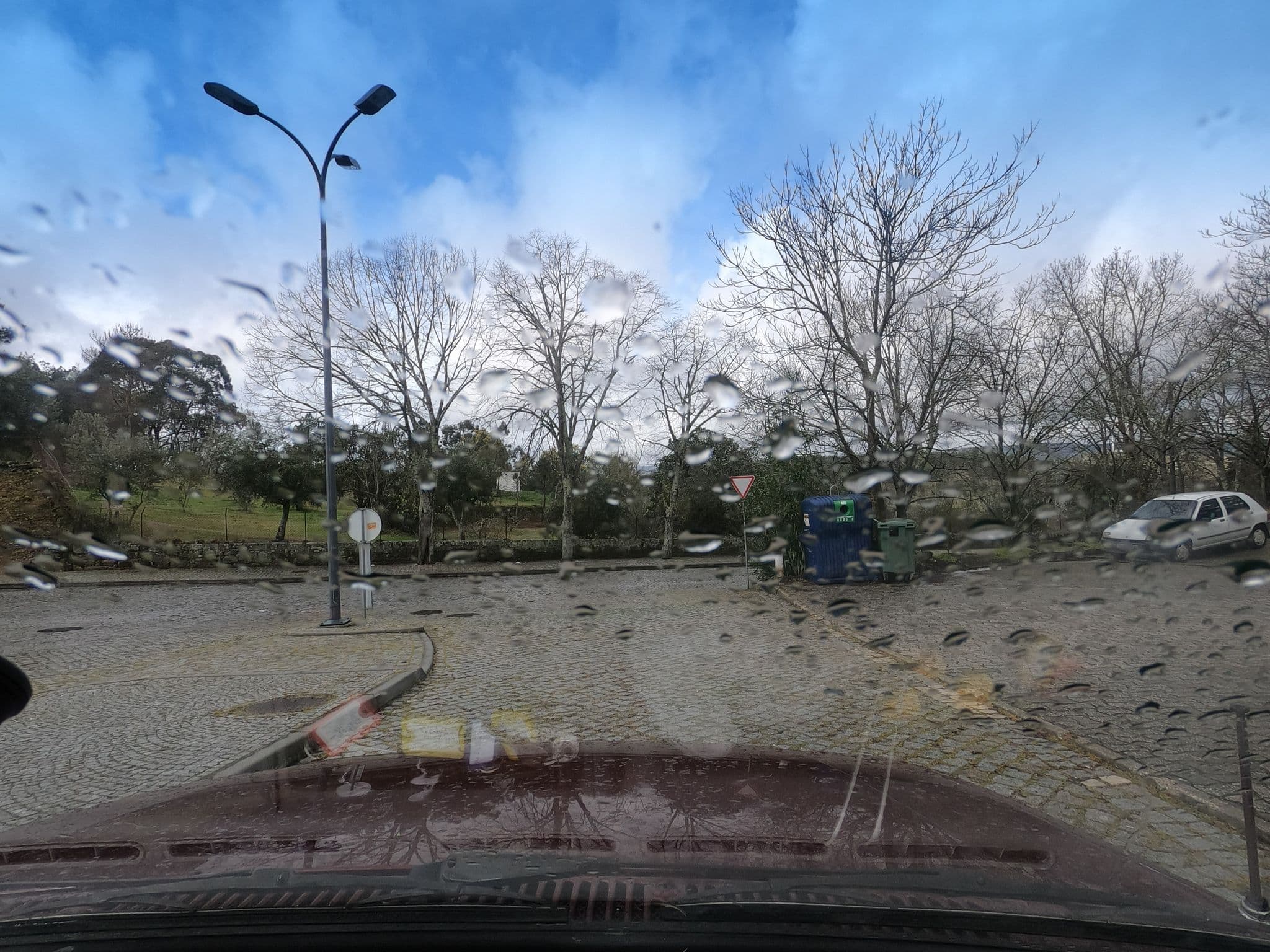 Street view near Celoritel-Sociedade Hoteleira, Guarda — © ozflor (CC BY-SA · Mapillary)