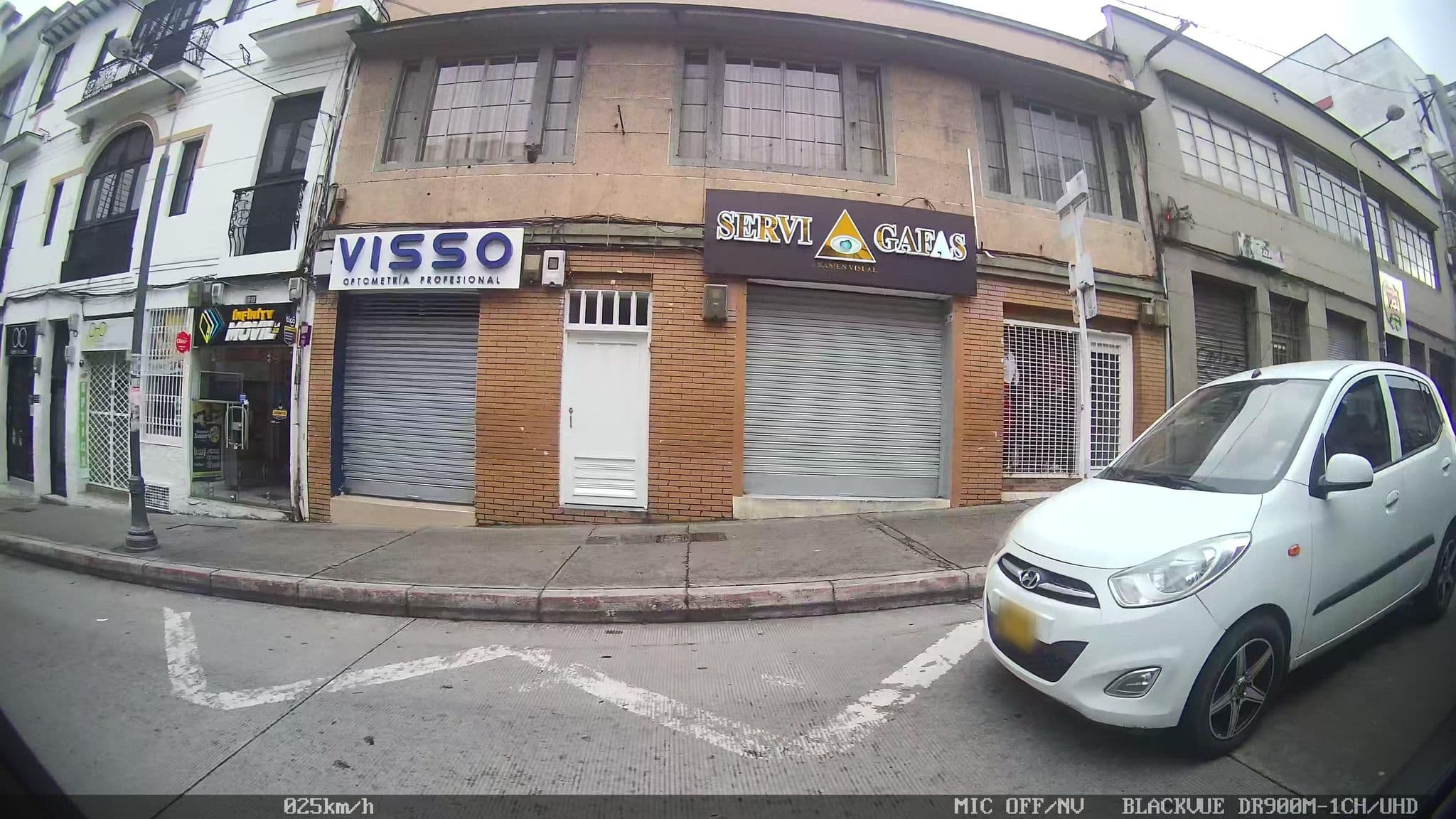 Street view near Hotel San Marcos, Manizales — © kaart_2 (CC BY-SA · Mapillary)