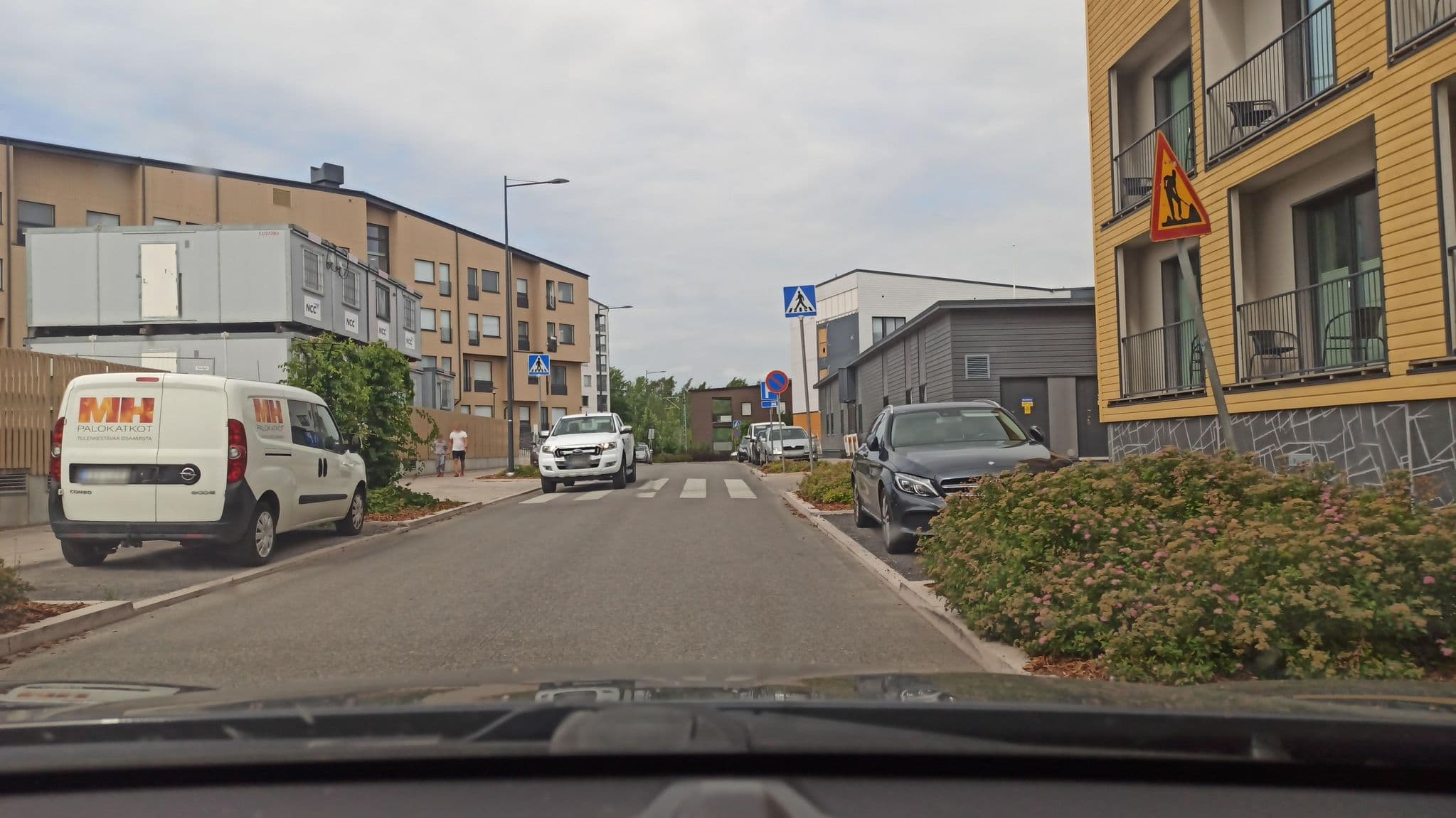 Street view near Hiisi Homes, Länsiranta — © Larma (CC BY-SA · Mapillary)