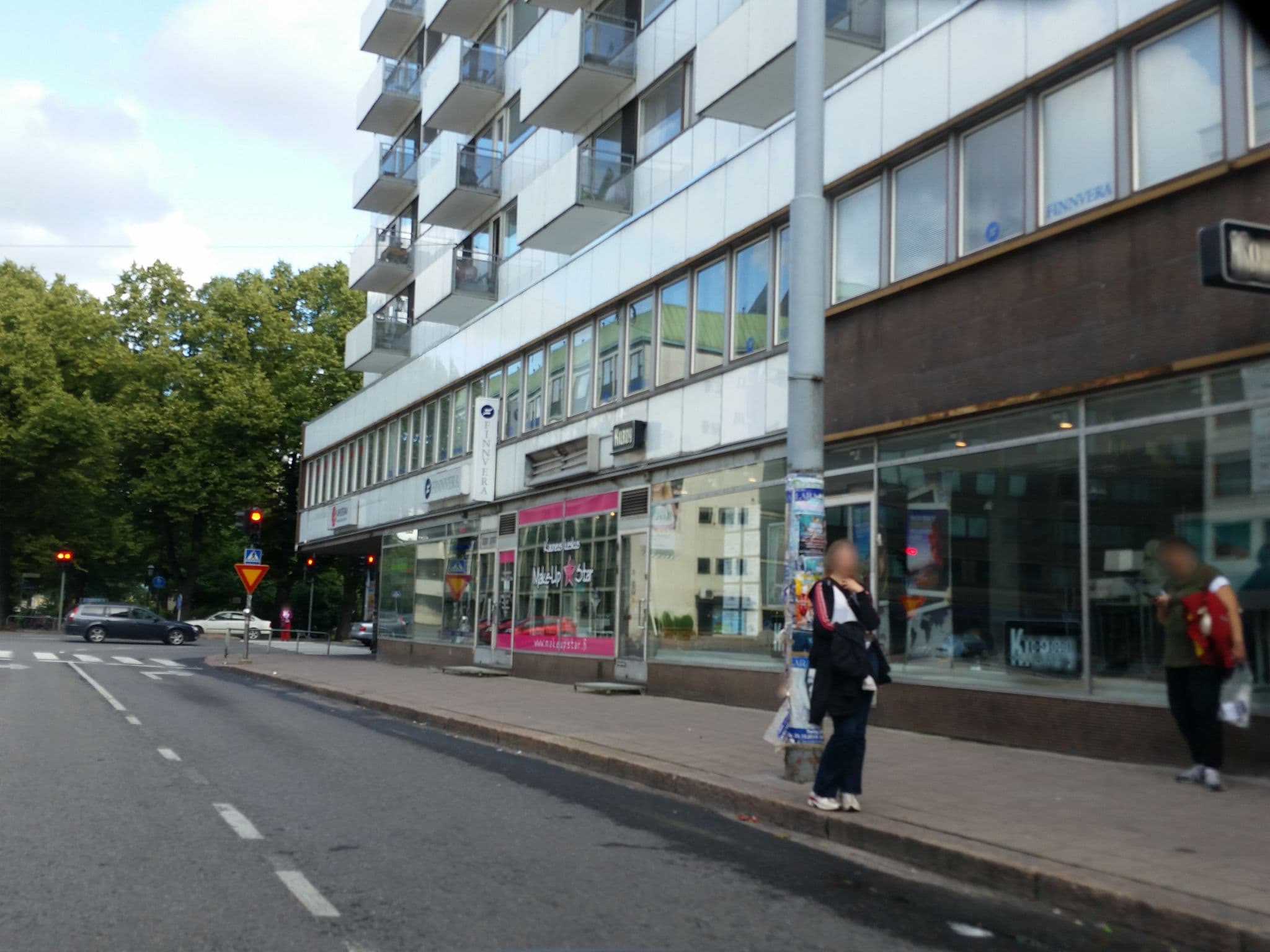 Street view near Eerikinkadun Jänönurkkaus, Turku — © jaakkoh (CC BY-SA · Mapillary)