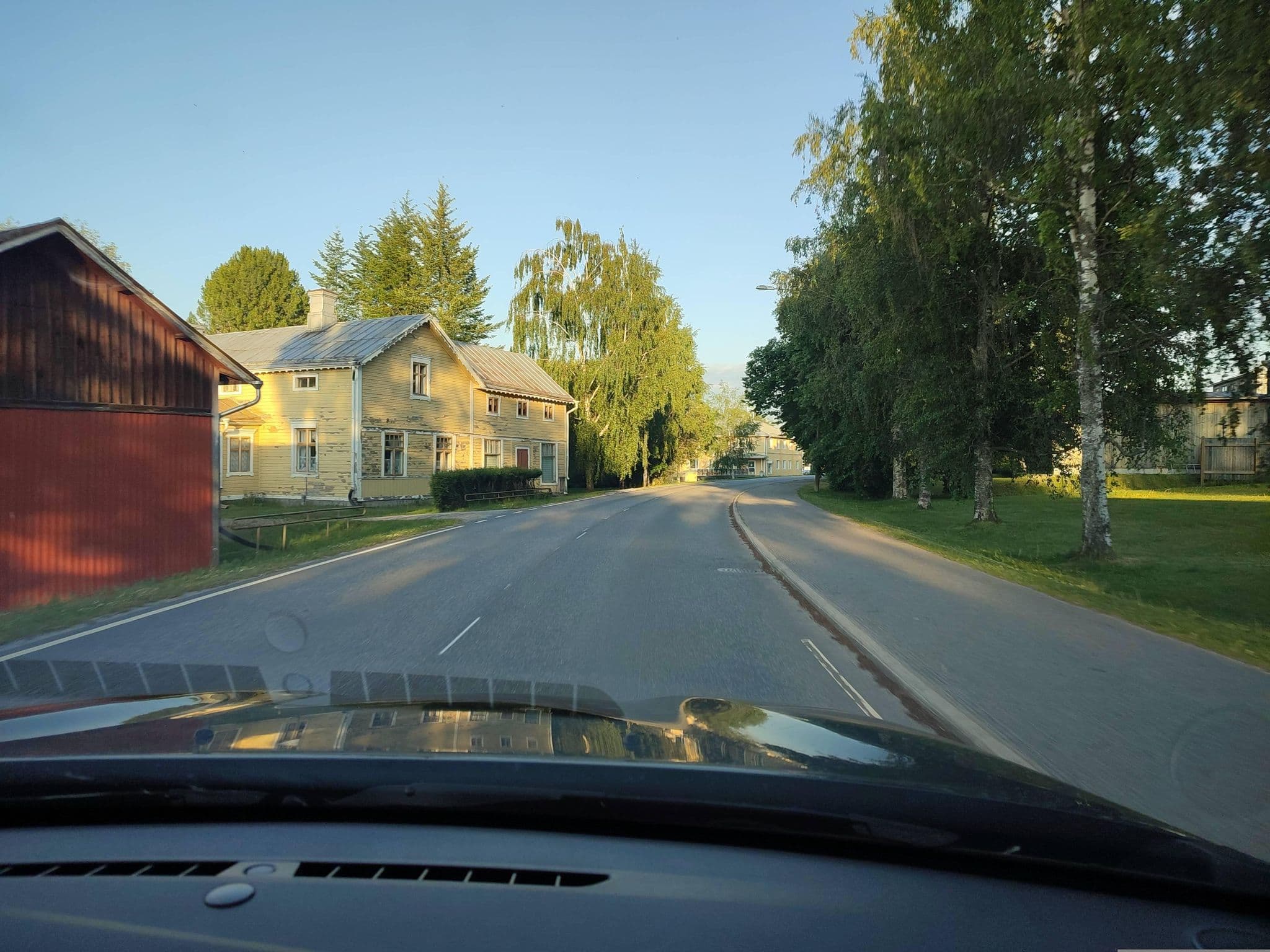Street view near Sulvan Kestikievari, Hietalahti — © masterofnoroad (CC BY-SA · Mapillary)