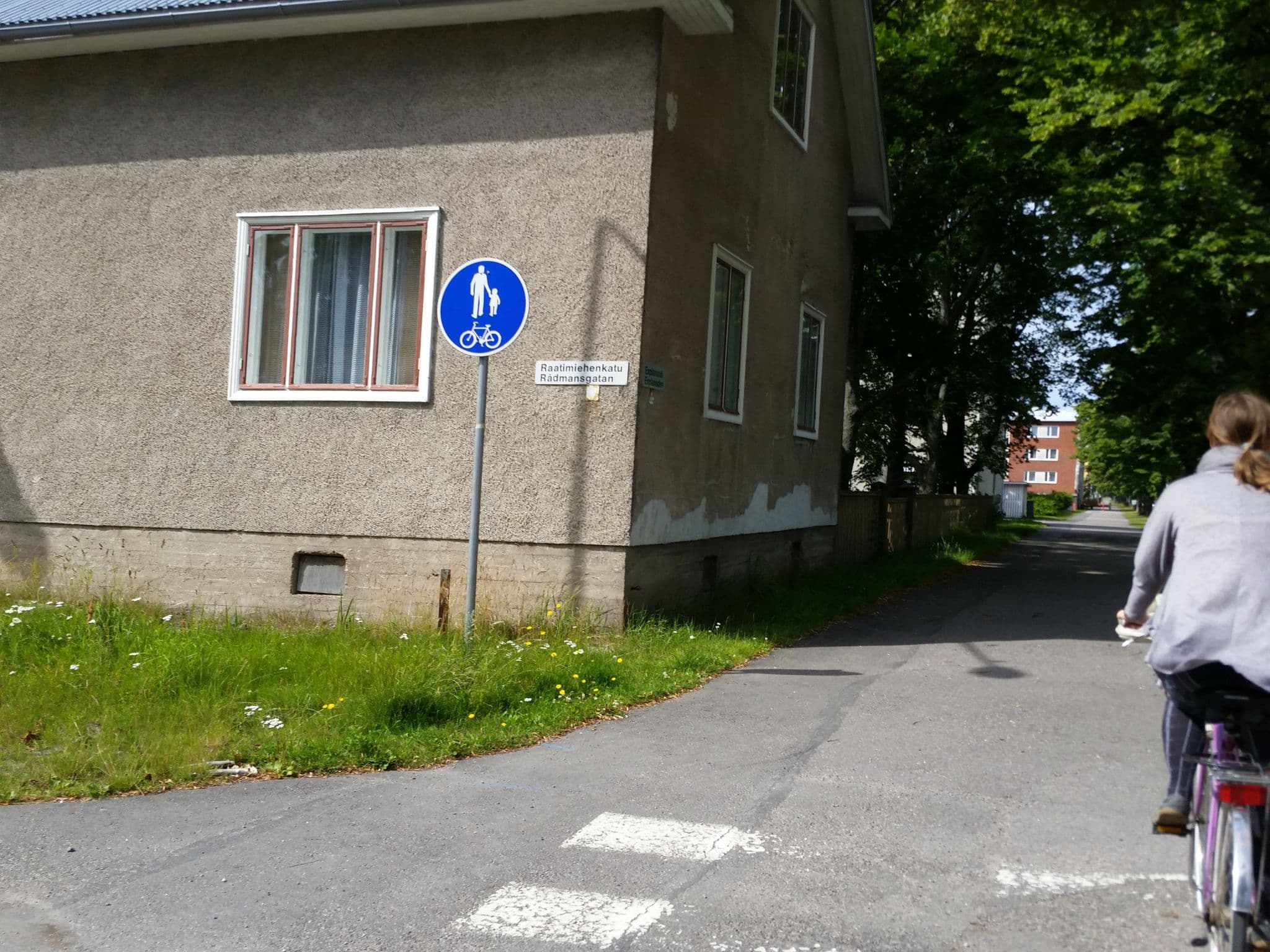 Street view near Garbo, Hanko — © jaakkoh (CC BY-SA · Mapillary)