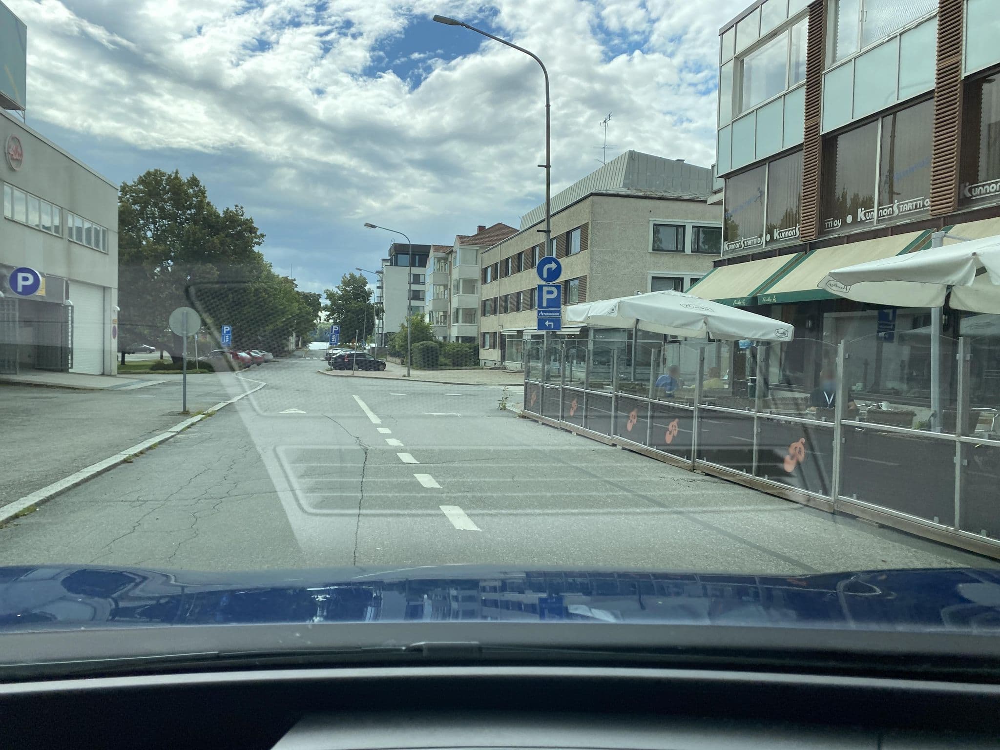 Street view near Hotelli Pyynpesä, Vammala — © tniemine (CC BY-SA · Mapillary)