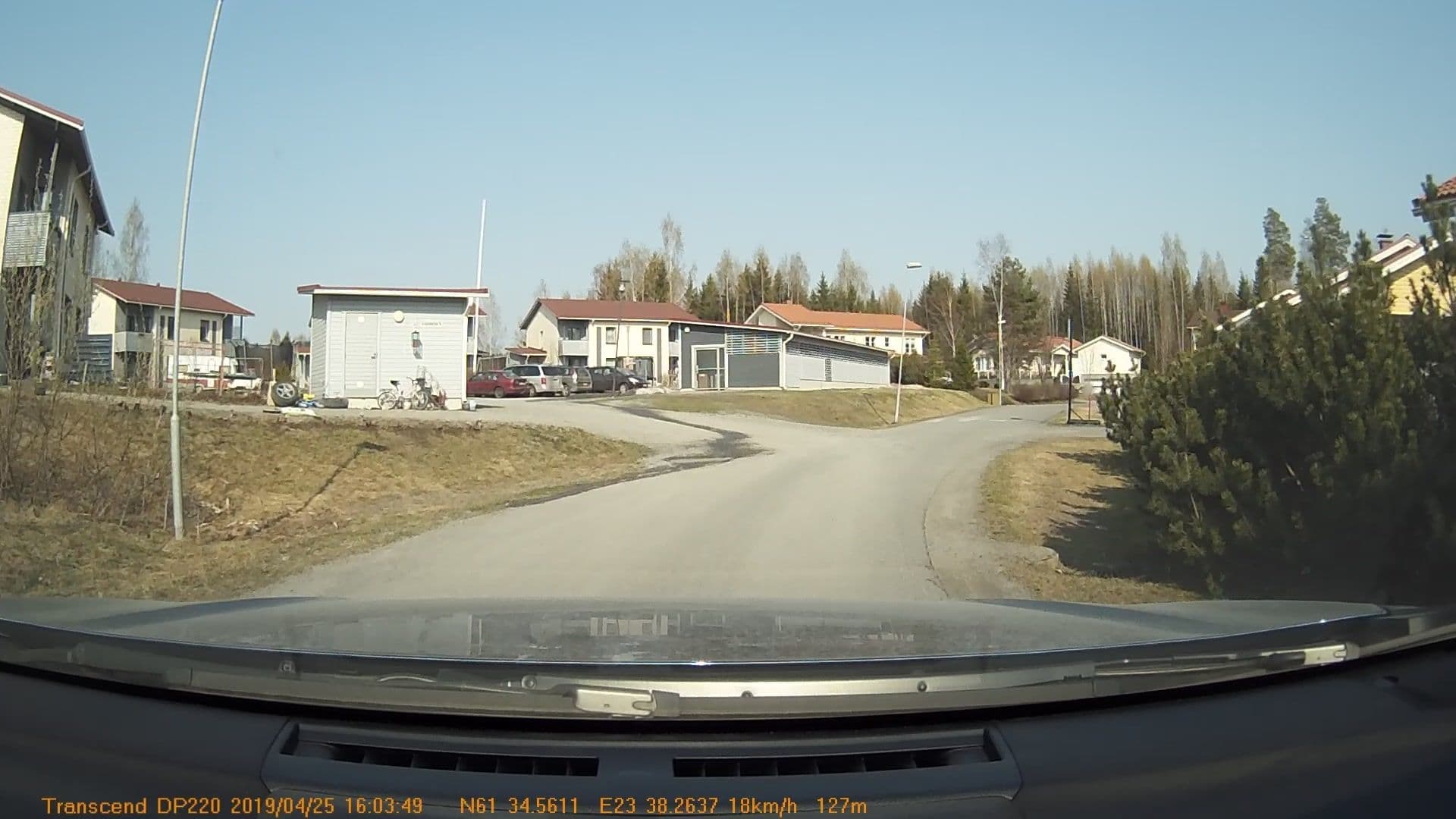 Street view near Unta palloo !, Ylöjärvi — © karihanski (CC BY-SA · Mapillary)