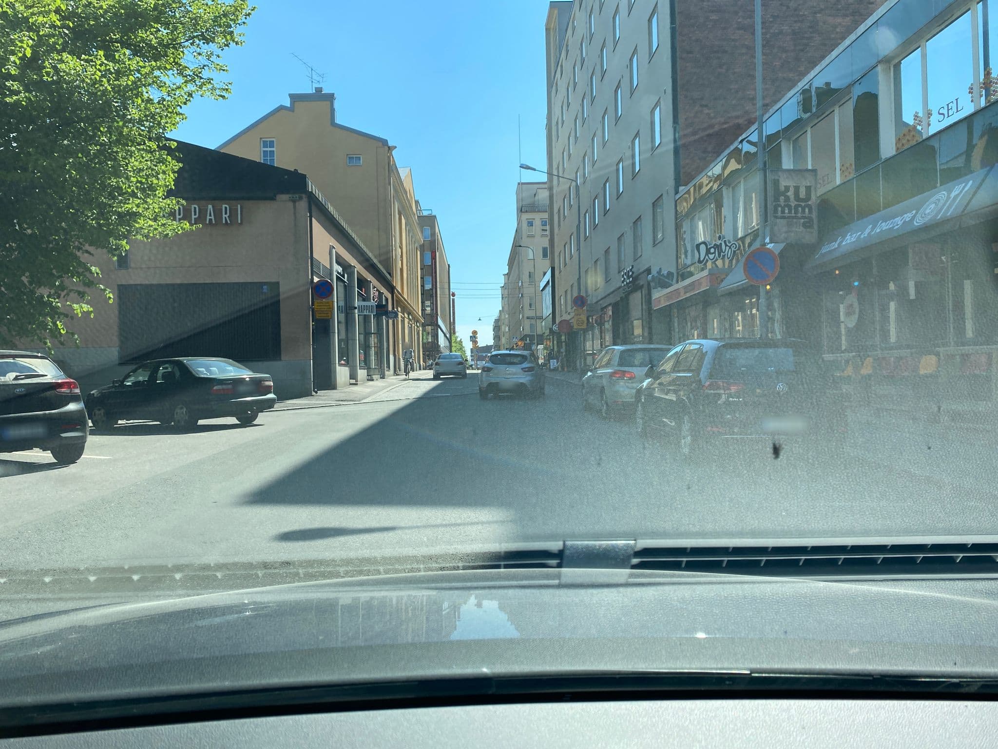 Street view near Hotelli Iltatähti, Kyttälä — © tniemine (CC BY-SA · Mapillary)