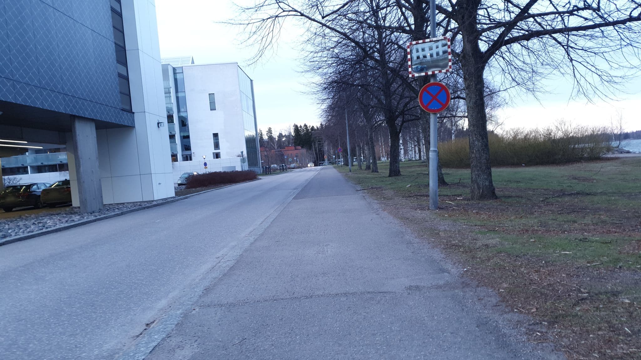 Street view near Rantasauna, Otaniemi — © houtari (CC BY-SA · Mapillary)