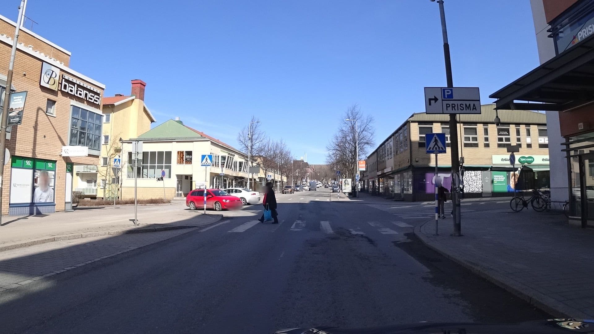 Street view near Hotelli Lohja, Lohja — © kino (CC BY-SA · Mapillary)