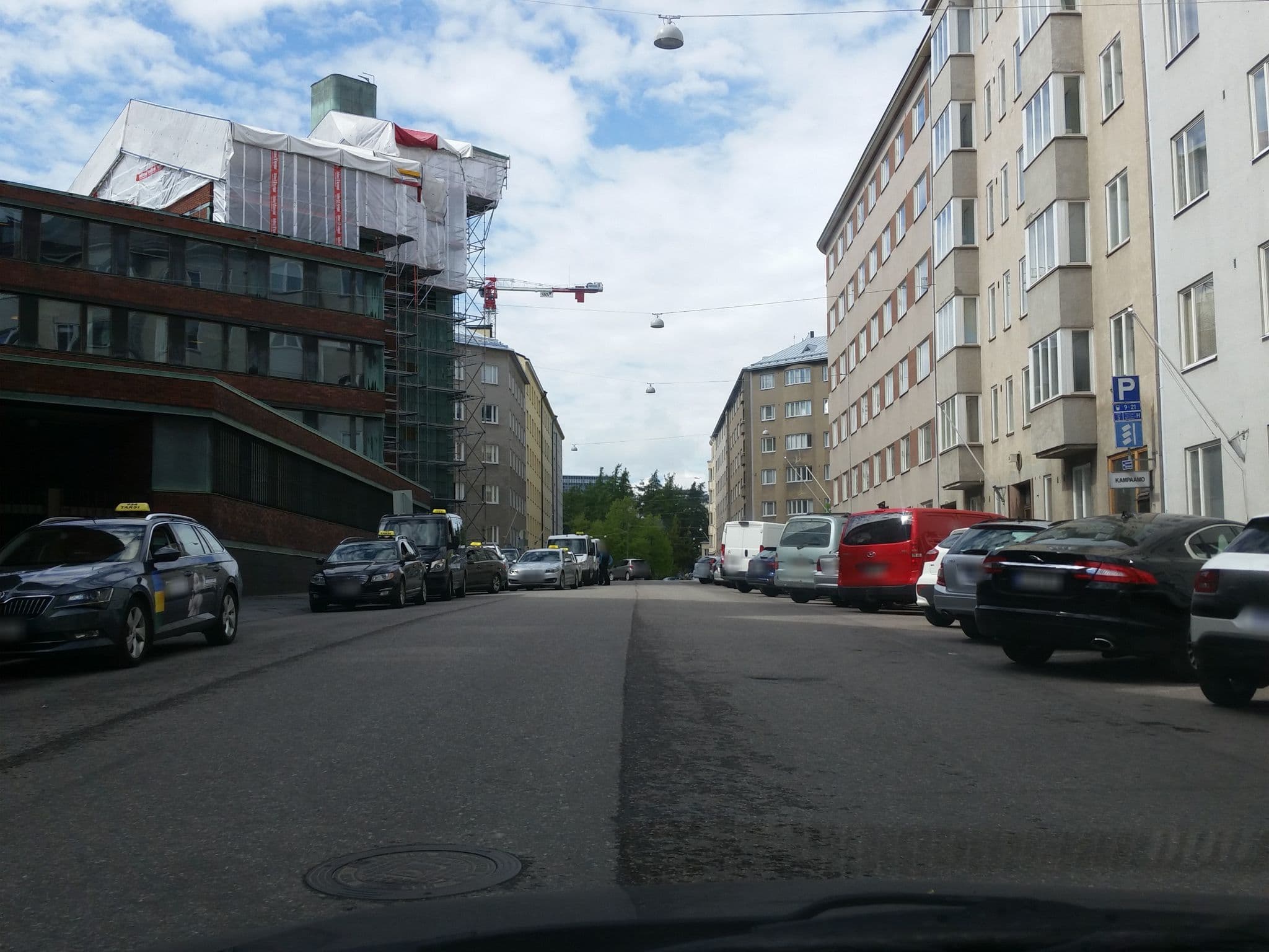 Street view near Forenom Apartments, Taka-Töölö — © jaakkoh (CC BY-SA · Mapillary)