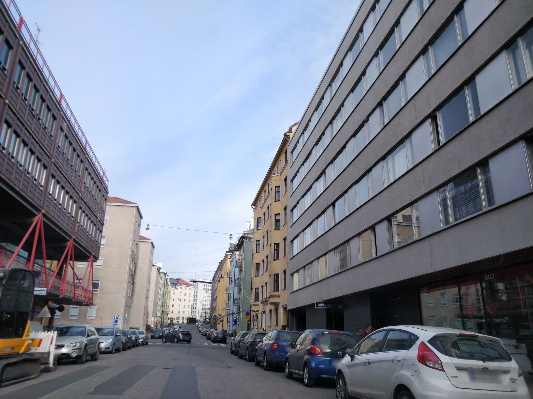 Street view near Domus Academica, Etu-Töölö — © kelvinminn (CC BY-SA · Mapillary)