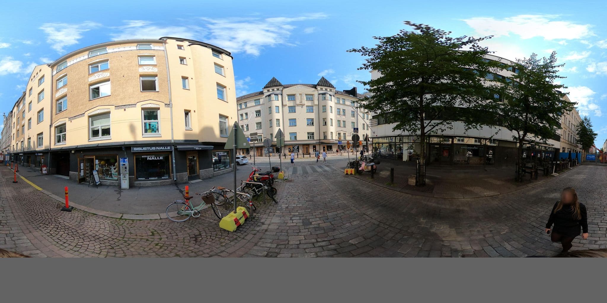 Street view near Huoneistohotelli Gella, Helsinki — © richlv (CC BY-SA · Mapillary)