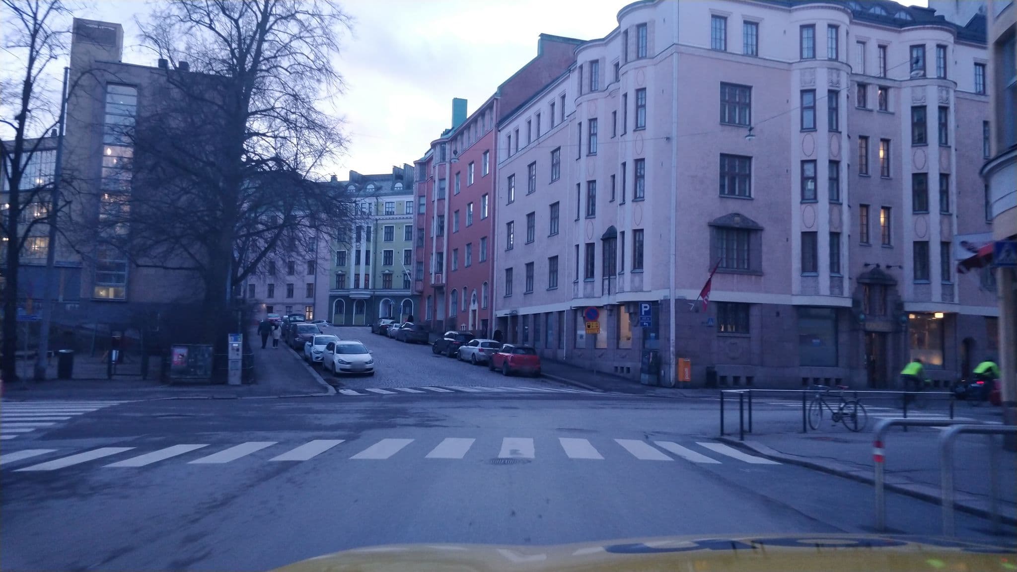 Street view near Airbnb, Etu-Töölö — © kelvinminn (CC BY-SA · Mapillary)