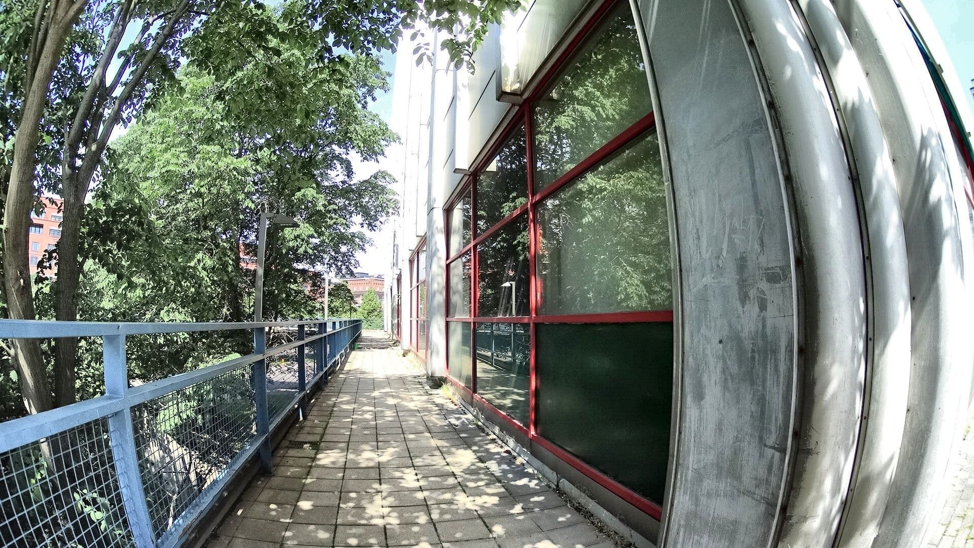 Street view near Sky Hostel Helsinki, Kallio — © bluecross (CC BY-SA · Mapillary)