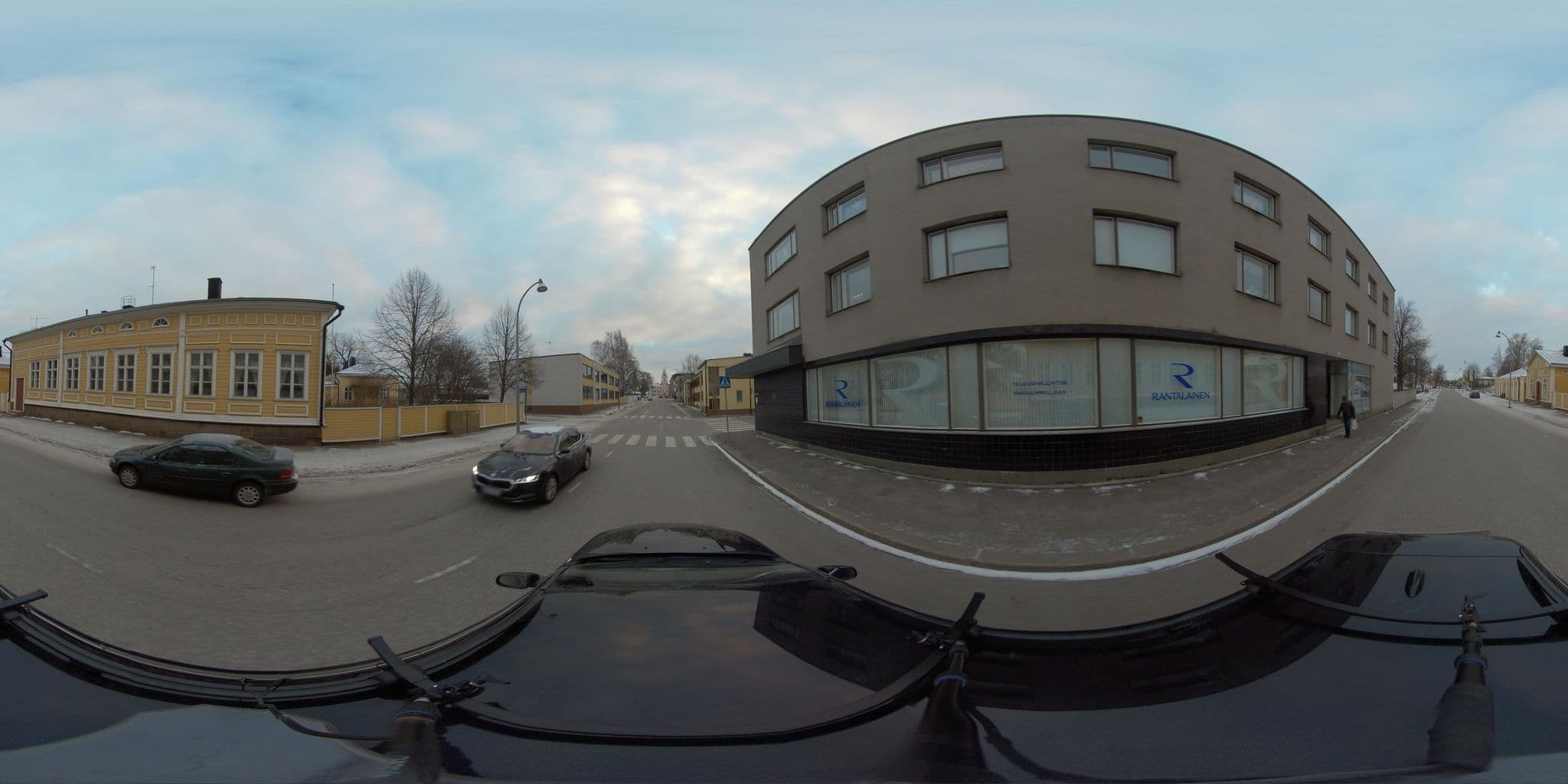 Street view near Pormestarintalon Pihakammari, Hamina — © HTJoy (CC BY-SA · Mapillary)
