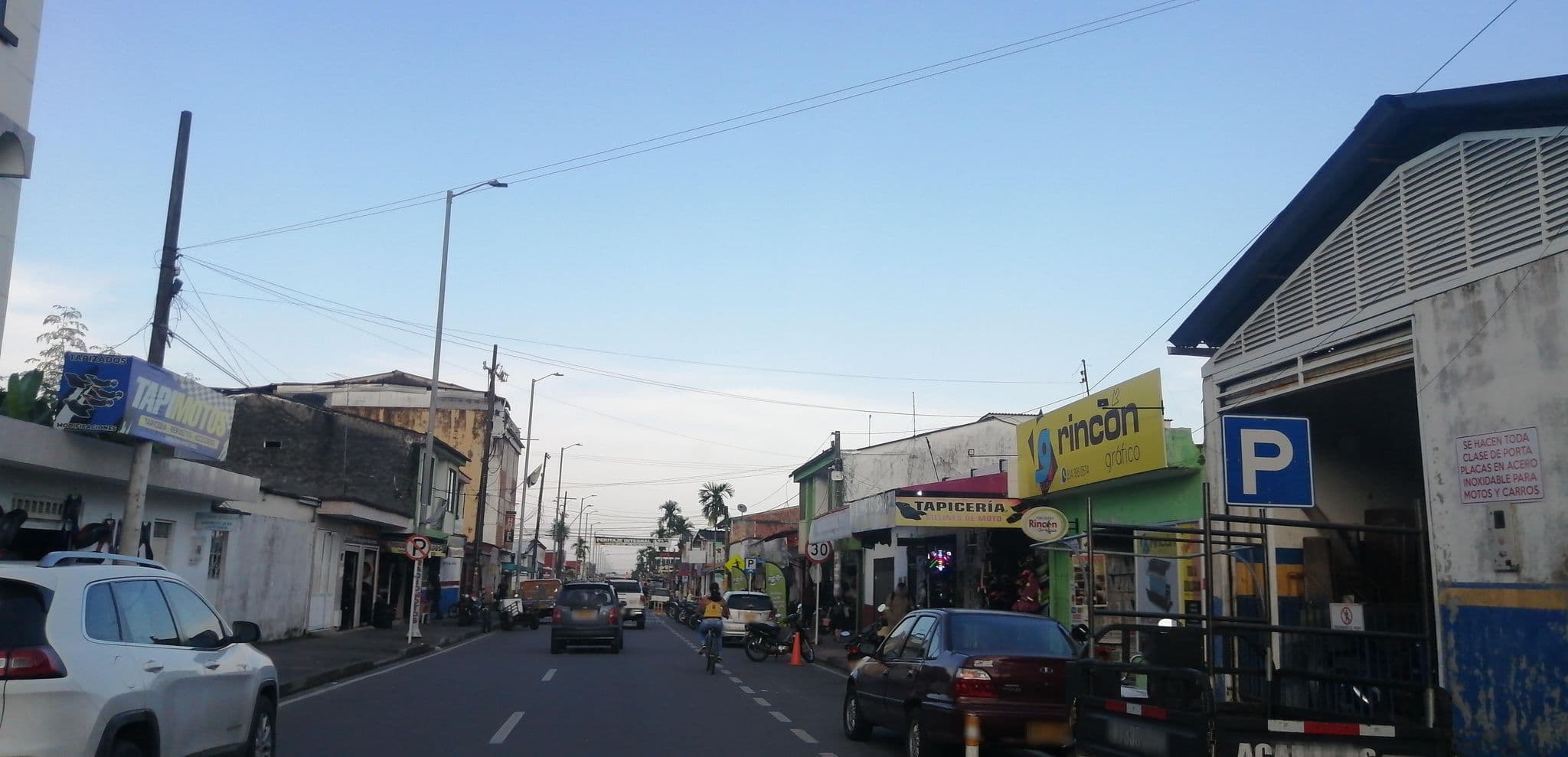 Street view near Hotel la perla llanera, Acacías — © Kaart_Local (CC BY-SA · Mapillary)