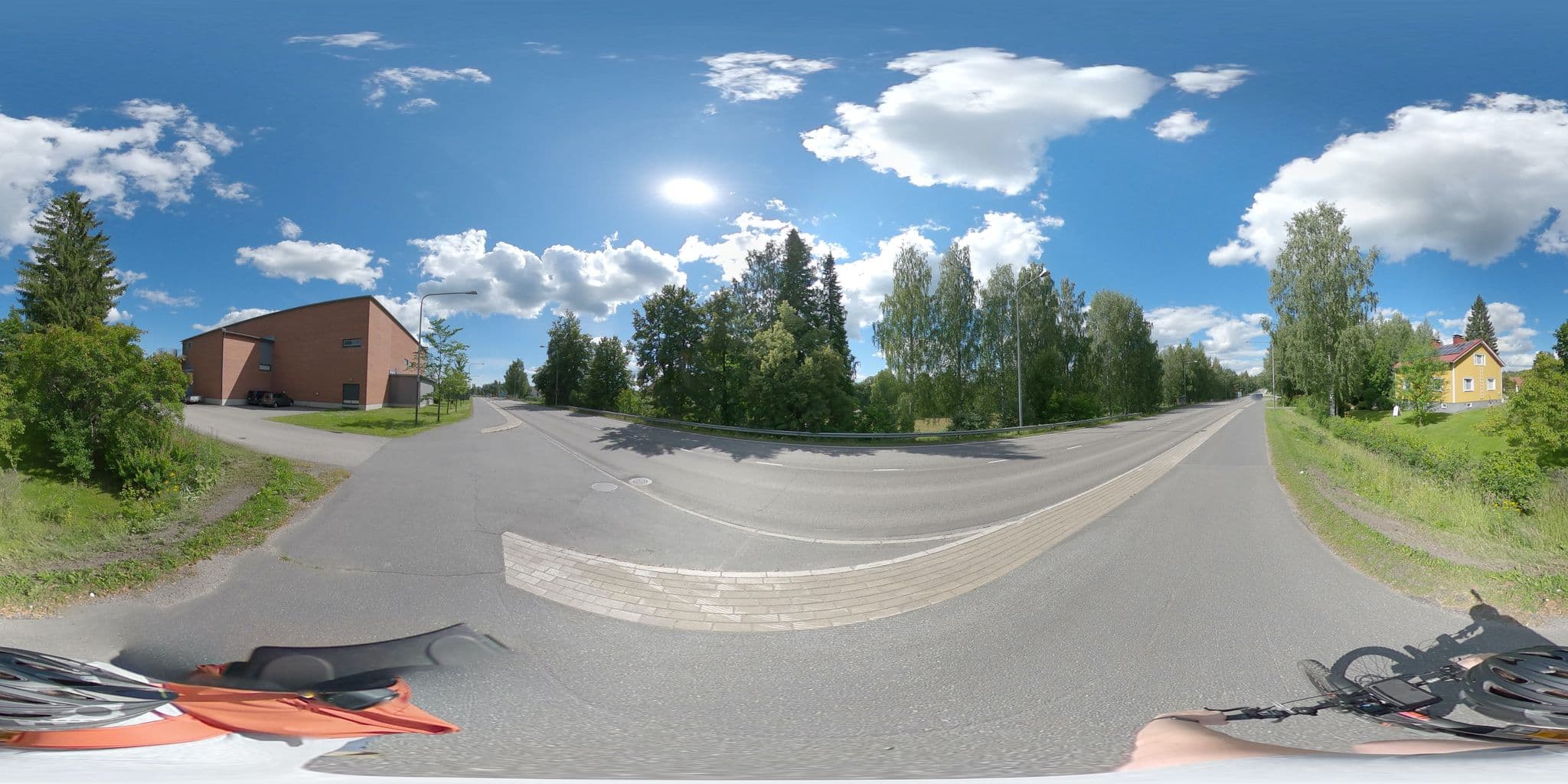 Street view near Koskentien Kotimajoitus, Jämsä — © ainki (CC BY-SA · Mapillary)