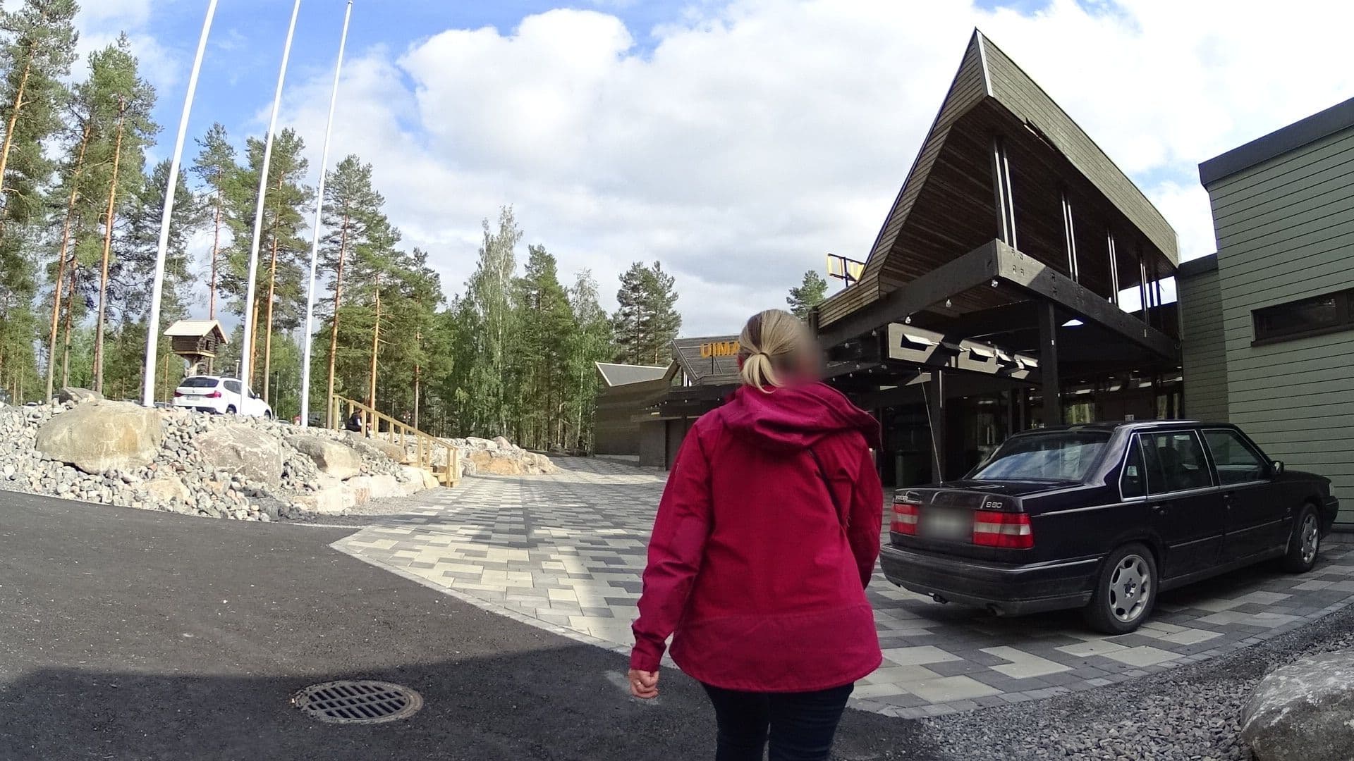 Street view near Hotelli Mesikämmen, Ähtäri — © bluecross (CC BY-SA · Mapillary)