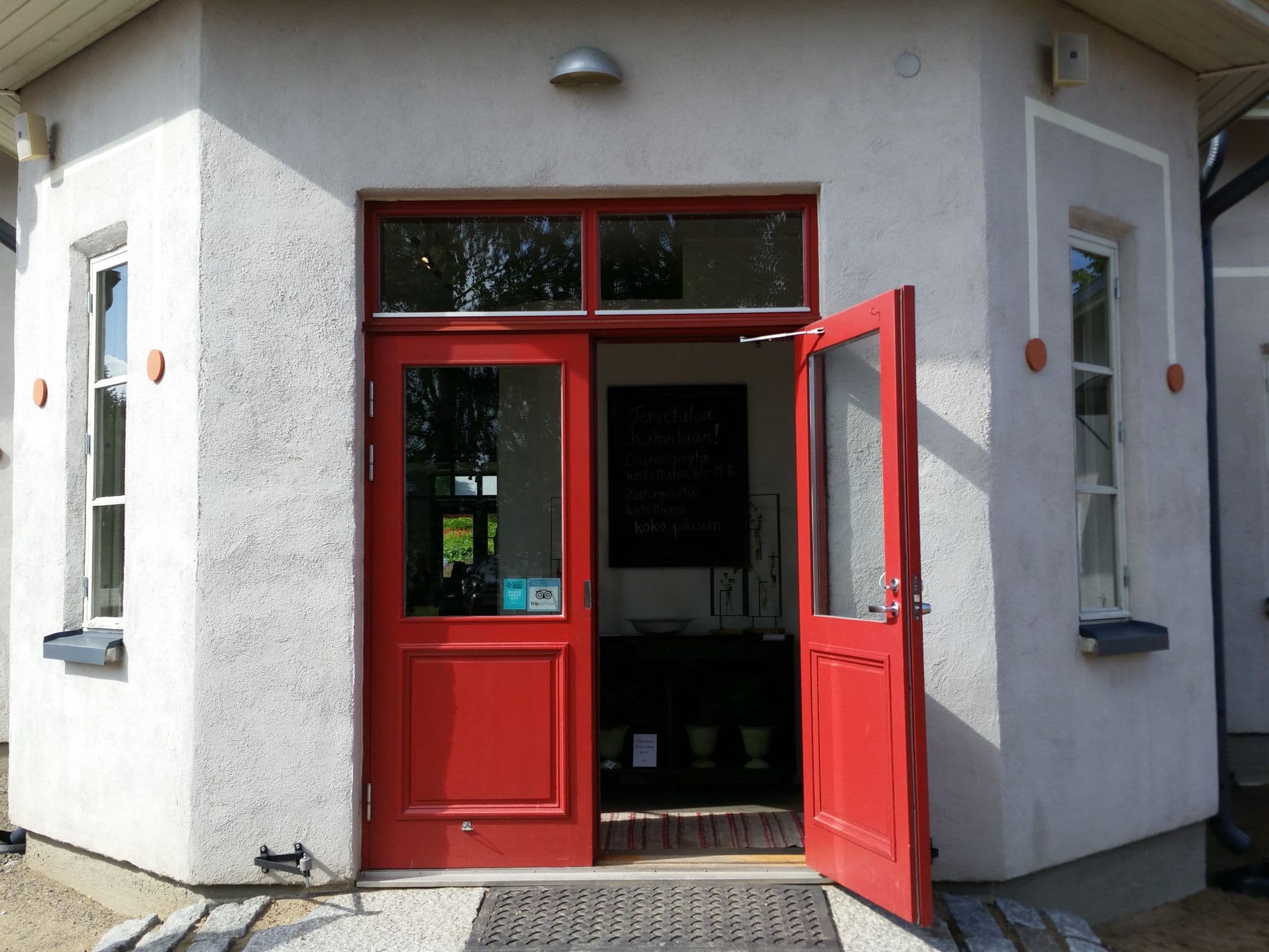 Street view near Tertin Kartano, Mikkeli — © jaakkoh (CC BY-SA · Mapillary)