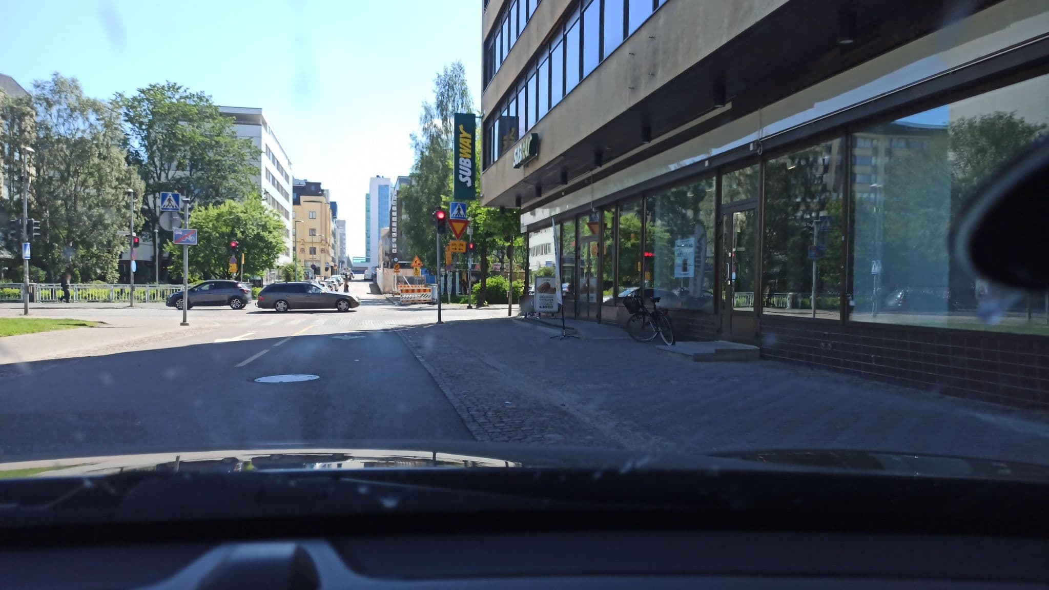Street view near Greenstar Hotel, Pokkinen — © Larma (CC BY-SA · Mapillary)