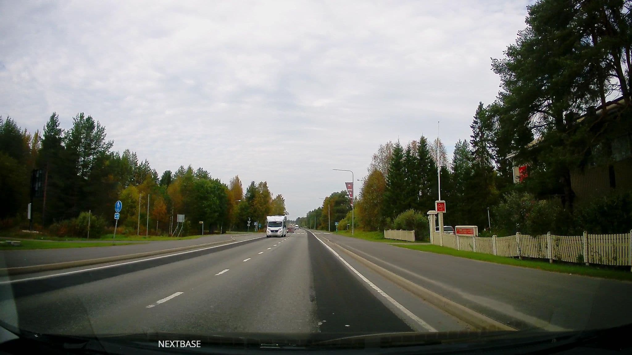 Street view near Majatalo kolme veljestä, Sodankylä — © Inari1899 (CC BY-SA · Mapillary)