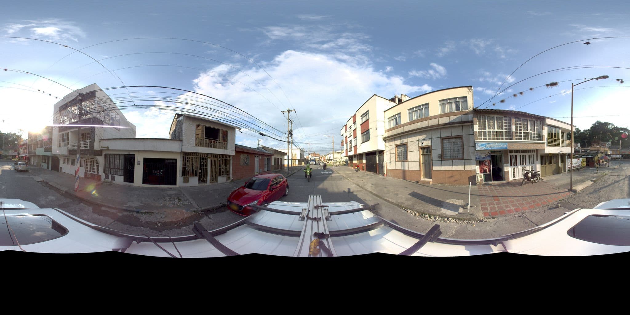 Street view near San José del Parque, Armenia — © sarahantos (CC BY-SA · Mapillary)