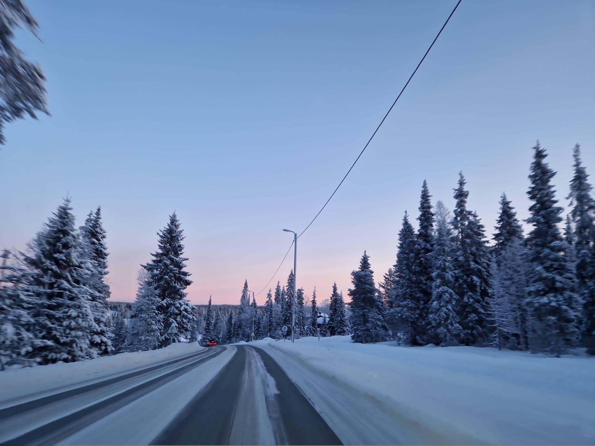 Street view near Vuosselin Majat, Kuusamo — © jopparn (CC BY-SA · Mapillary)