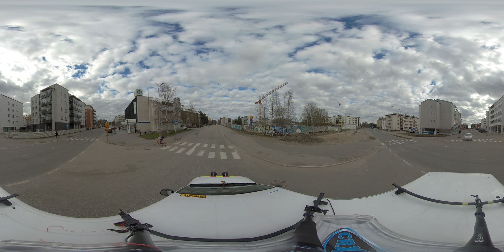 Street view near Hotelli Lapinportti, Rovaniemi — © HTJoy (CC BY-SA · Mapillary)