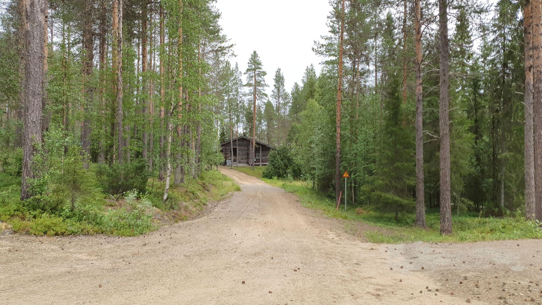 Street view near Kuerkaltion Lomakylä, Kittilä — © houtari (CC BY-SA · Mapillary)