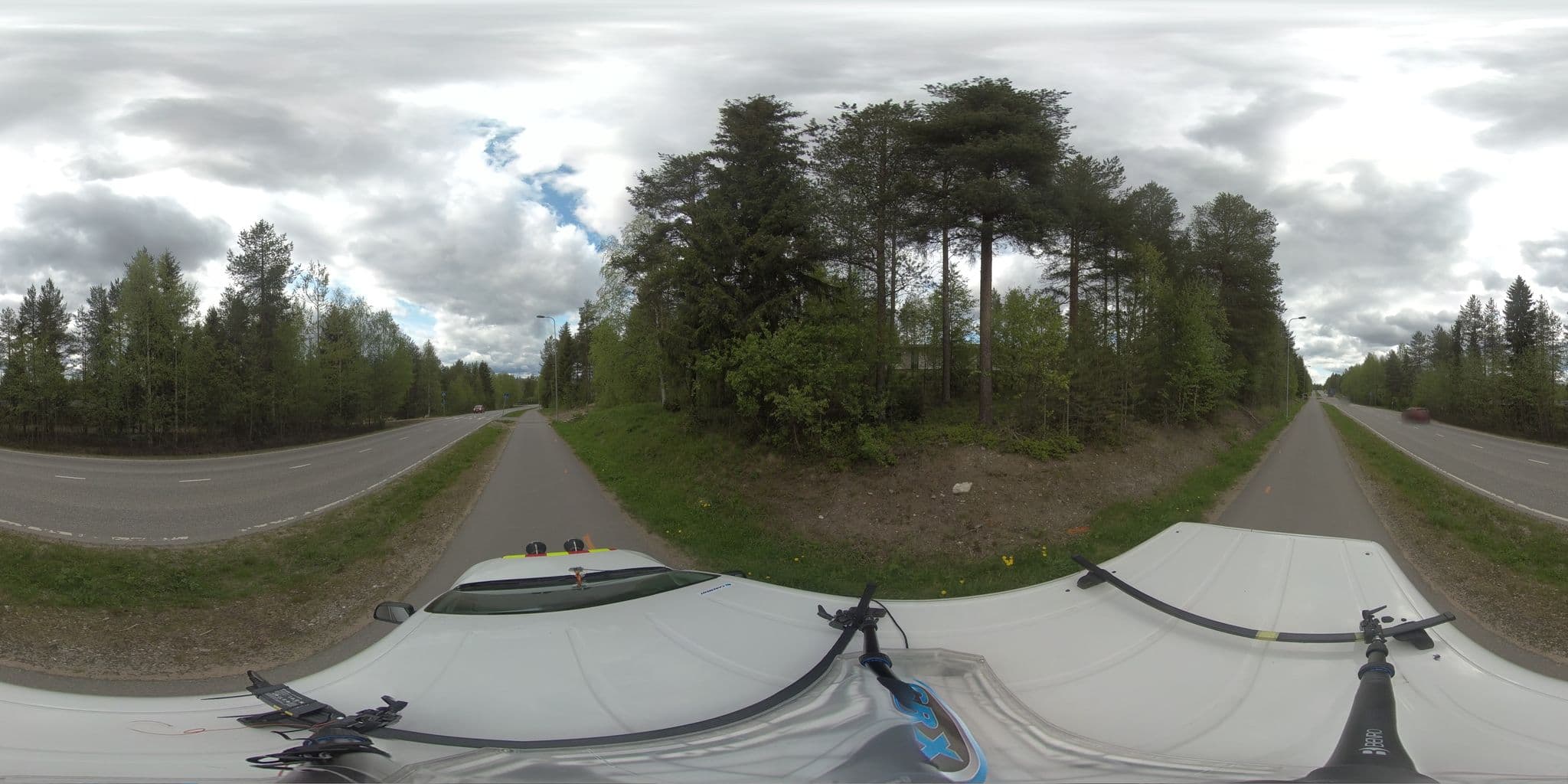 Street view near Arctic Circle Holiday Homes, Saarenkylä — © HTJoy (CC BY-SA · Mapillary)