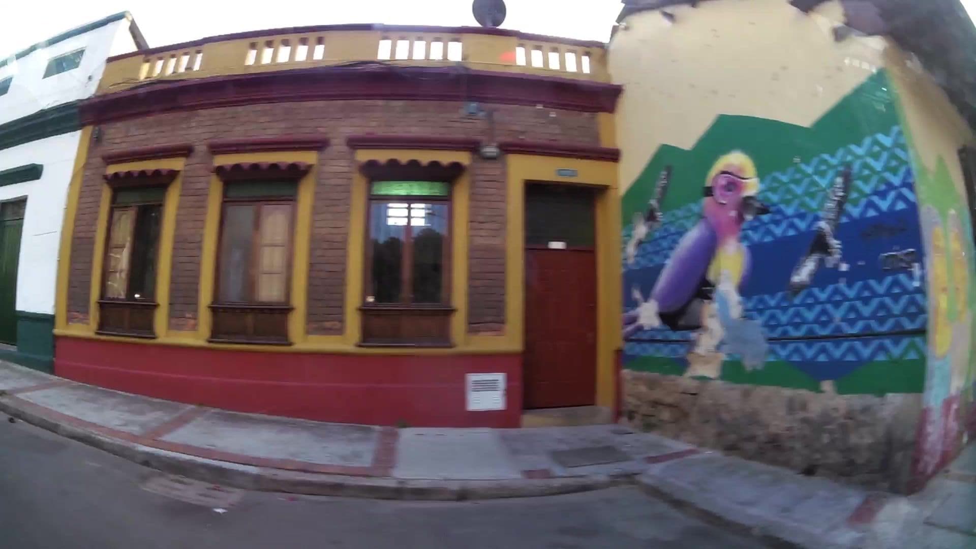 Street view near Arche Noah Boutique Hostel, Bogotá