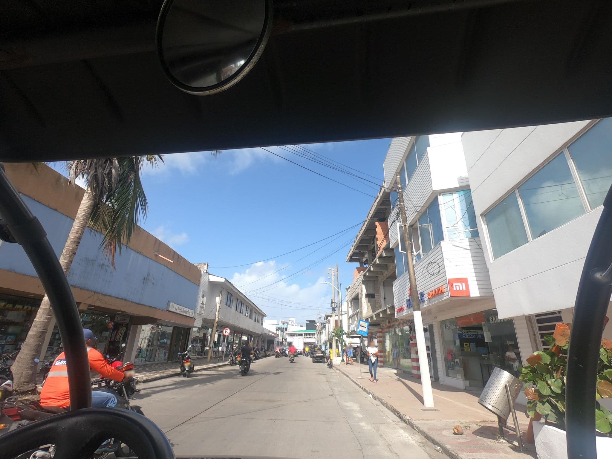Street view near Noblehouse, San Andrés — © angoca (CC BY-SA · Mapillary)