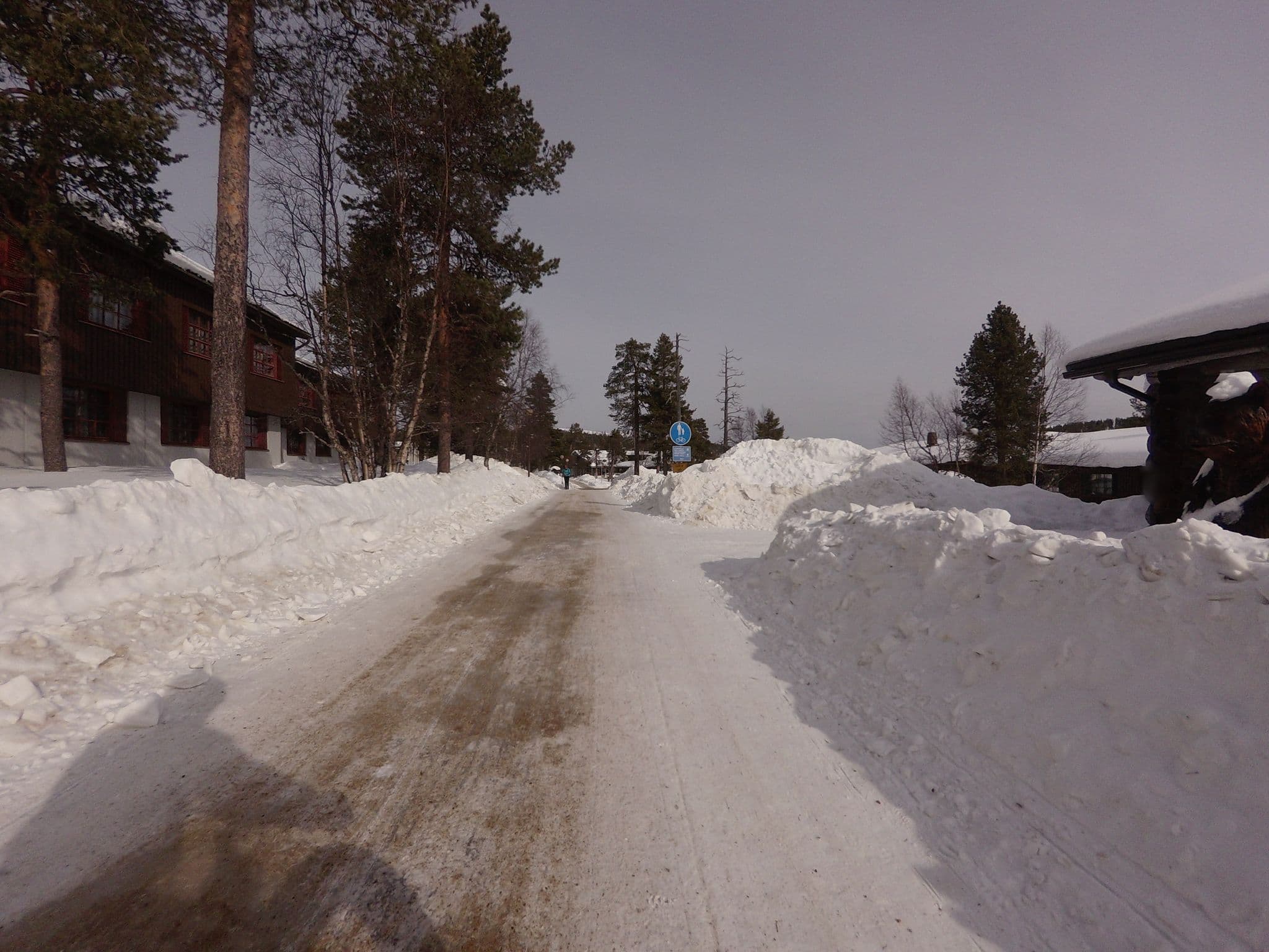 Street view near Sopuli, Ivalo — © posiki (CC BY-SA · Mapillary)