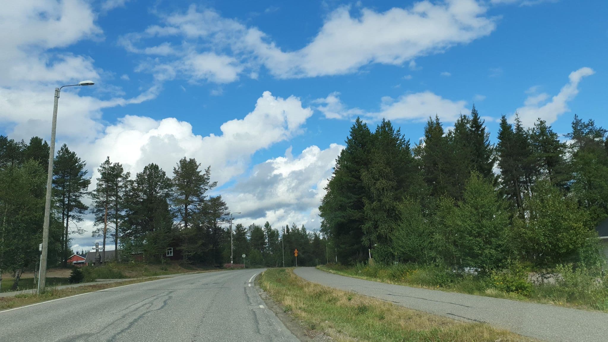Street view near Holiday Club Ylläs Siepakka, Kittilä — © houtari (CC BY-SA · Mapillary)