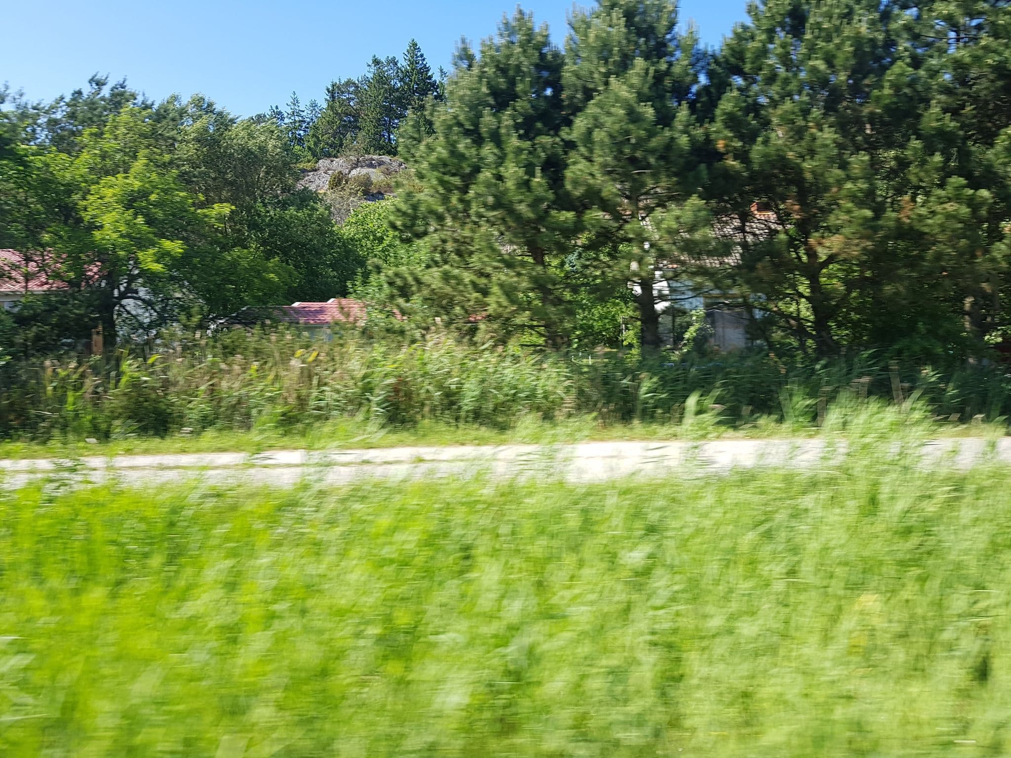 Street view near Tyfta-bb, Skärhamn — © magnusa (CC BY-SA · Mapillary)
