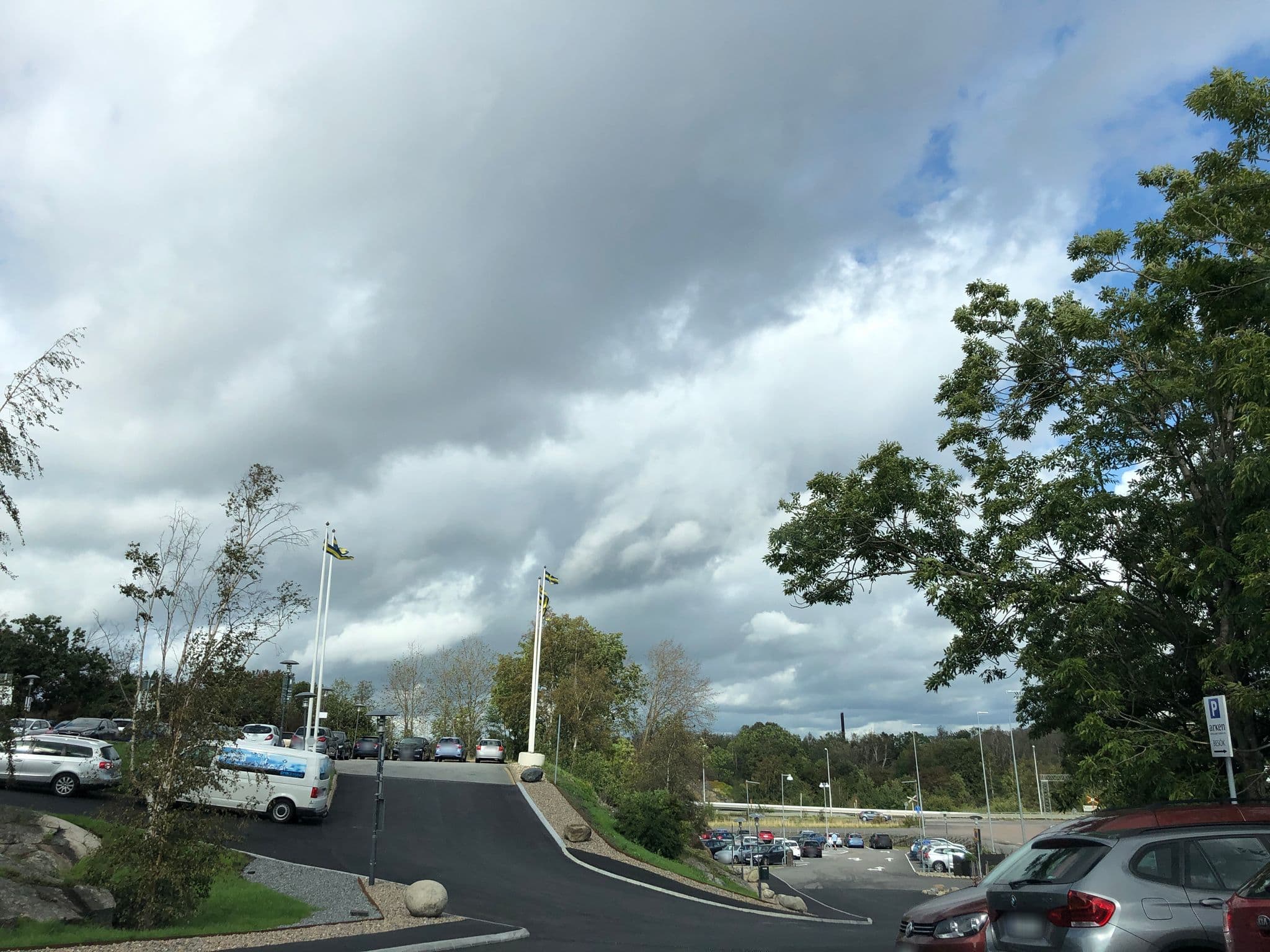 Street view near Arken Hotel, Andalen — © bigroundbaby (CC BY-SA · Mapillary)