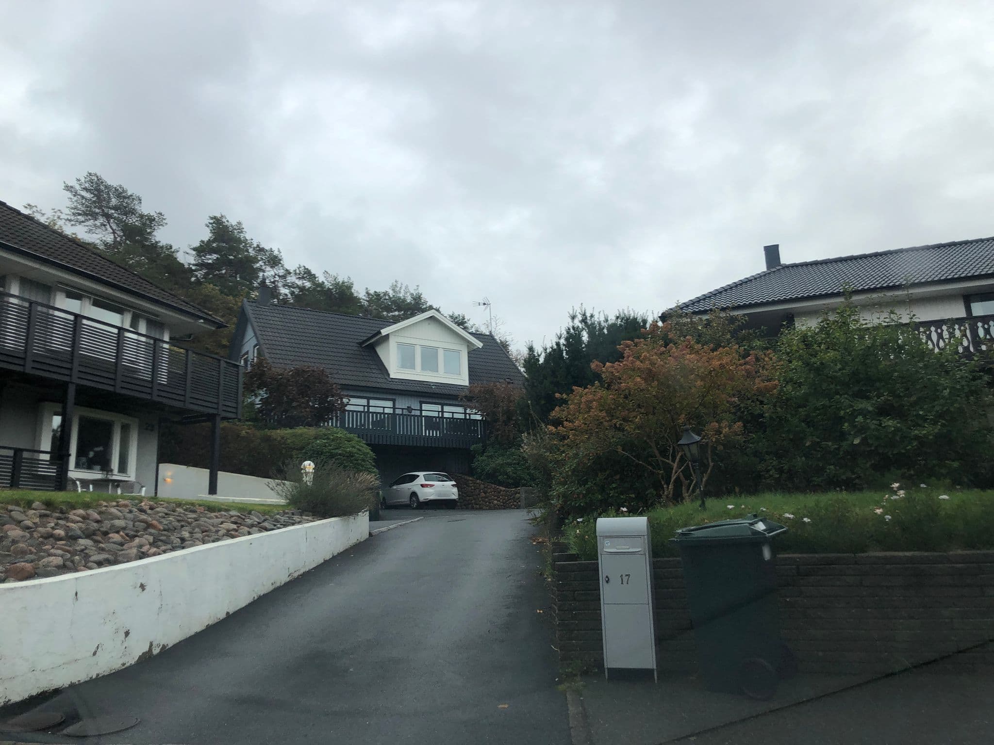Street view near Ljungdalens Konsult, Majorna — © thewheelhenry (CC BY-SA · Mapillary)