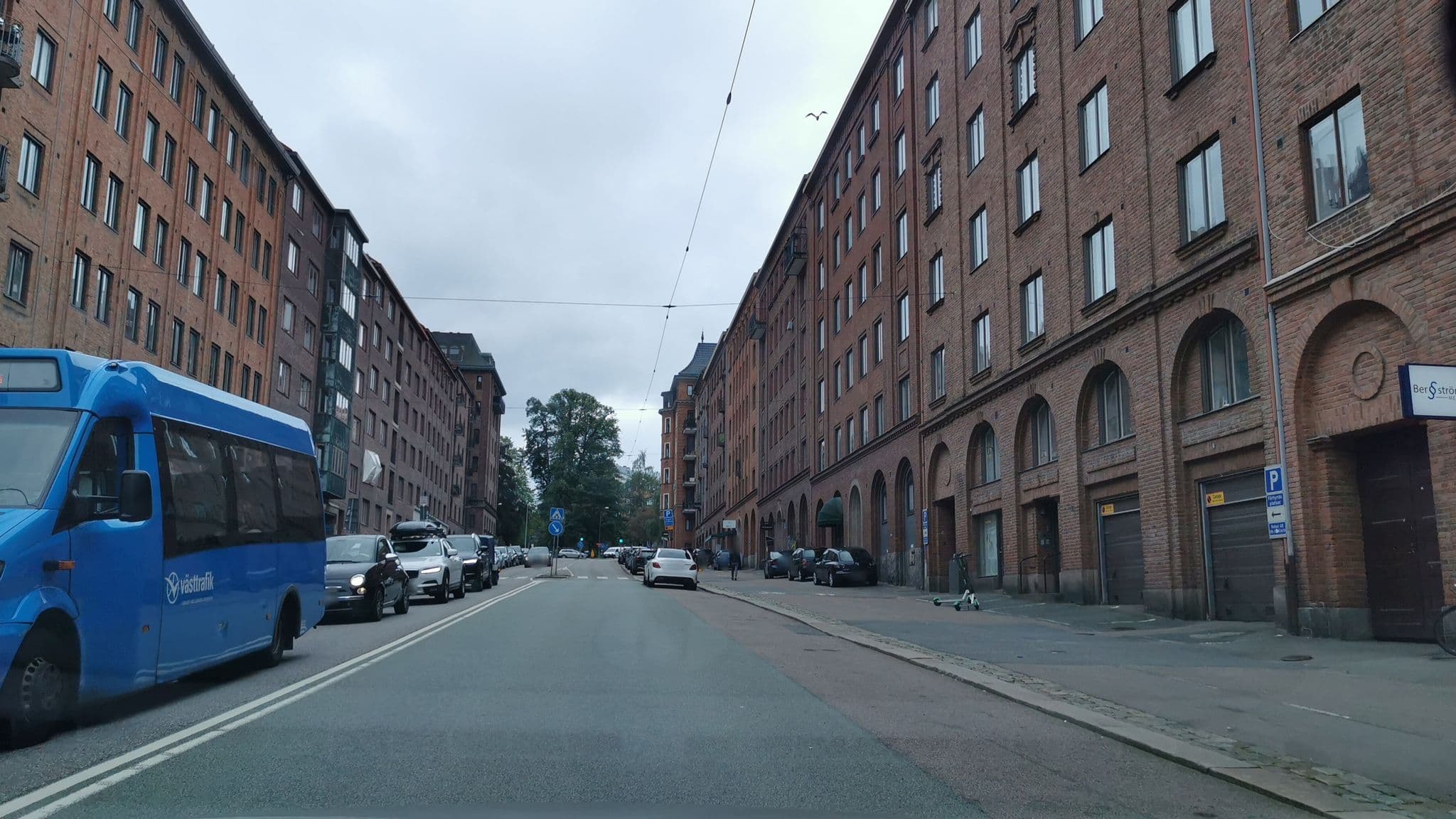 Street view near Eklanda Apartment Korsvägen, Gothenburg — © nonenstyle (CC BY-SA · Mapillary)