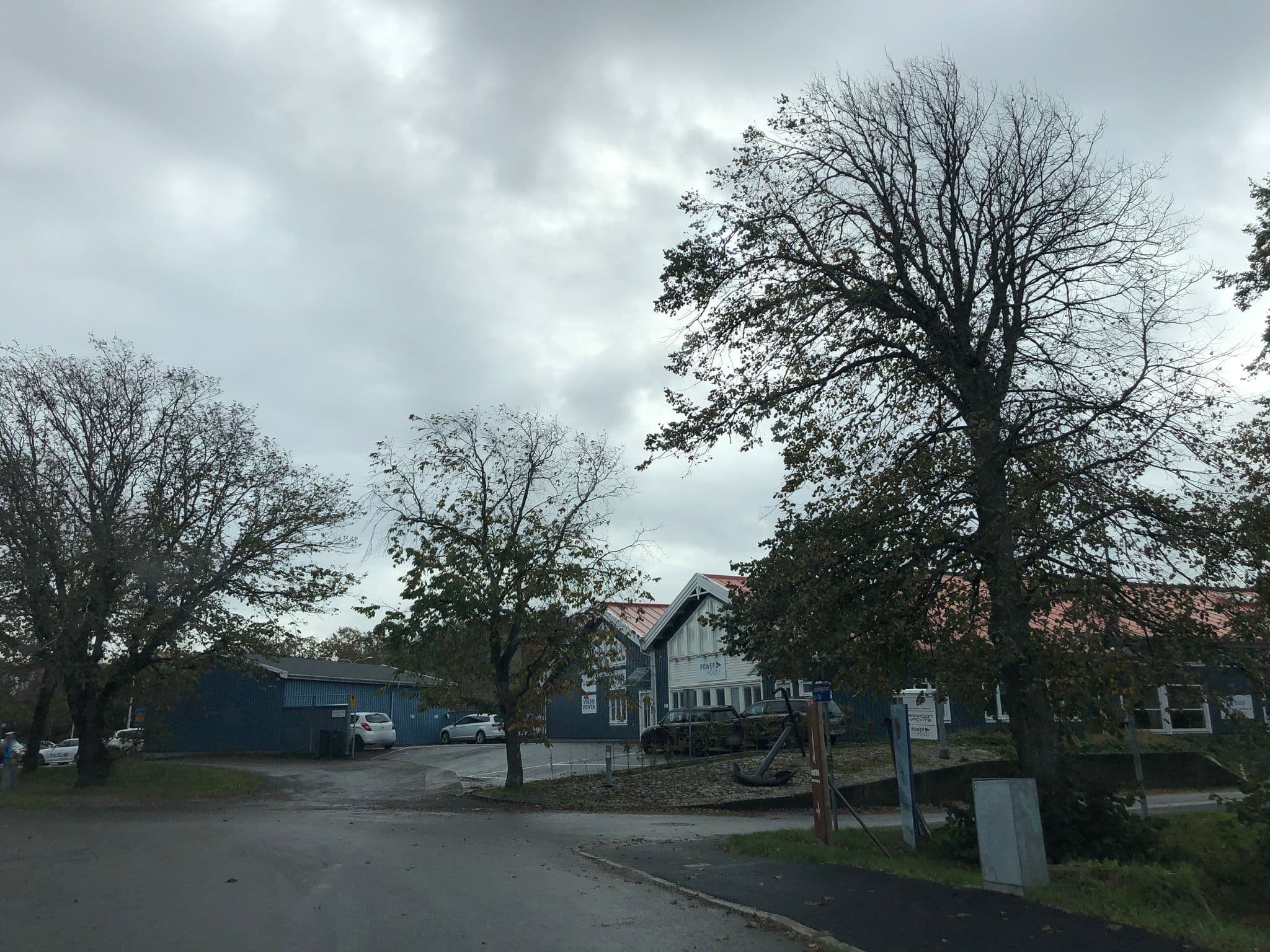Street view near Easyform, Majorna — © bigroundbaby (CC BY-SA · Mapillary)