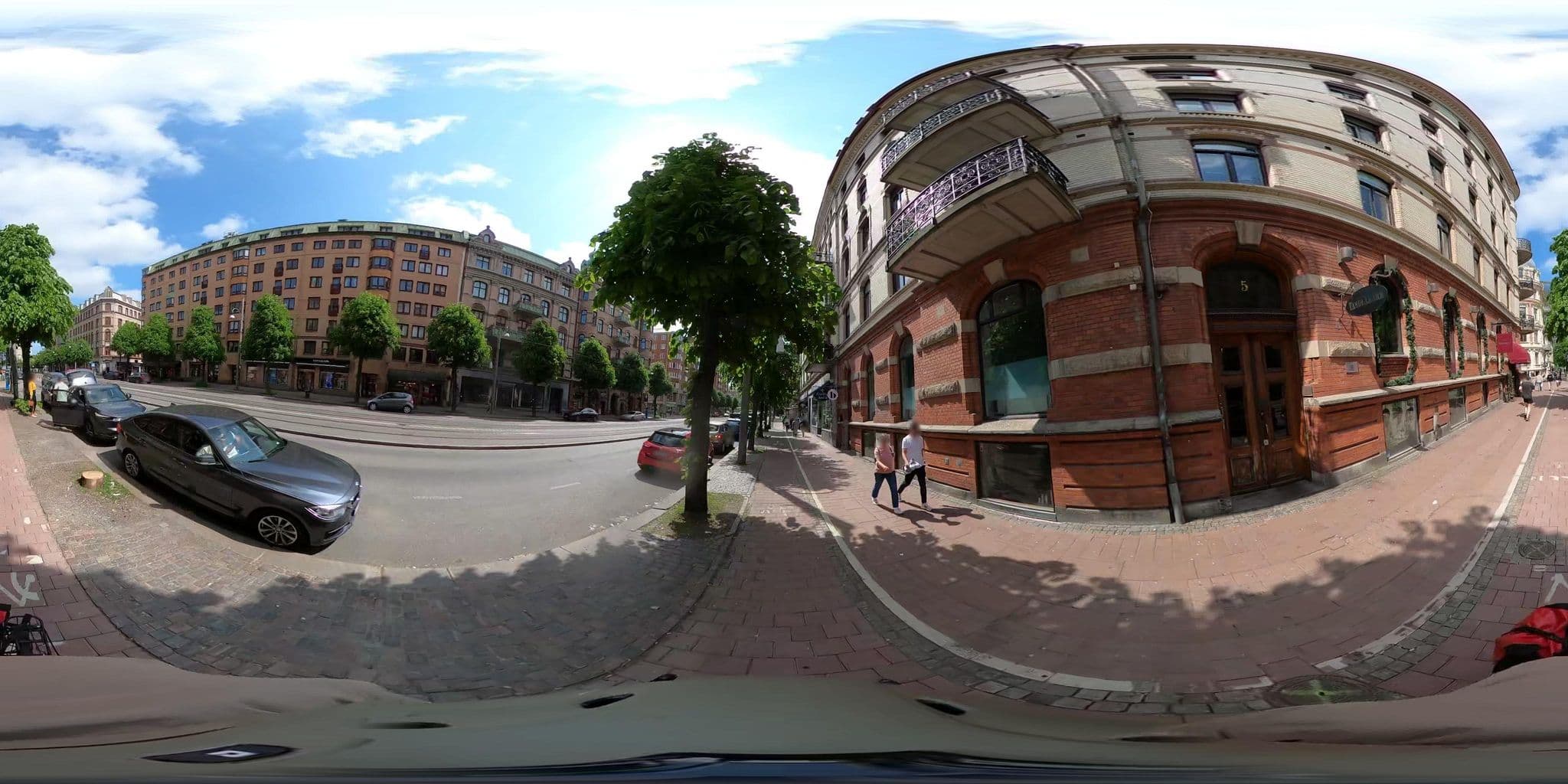 Street view near Pensionat Linnéa, Gothenburg — © goteview (CC BY-SA · Mapillary)