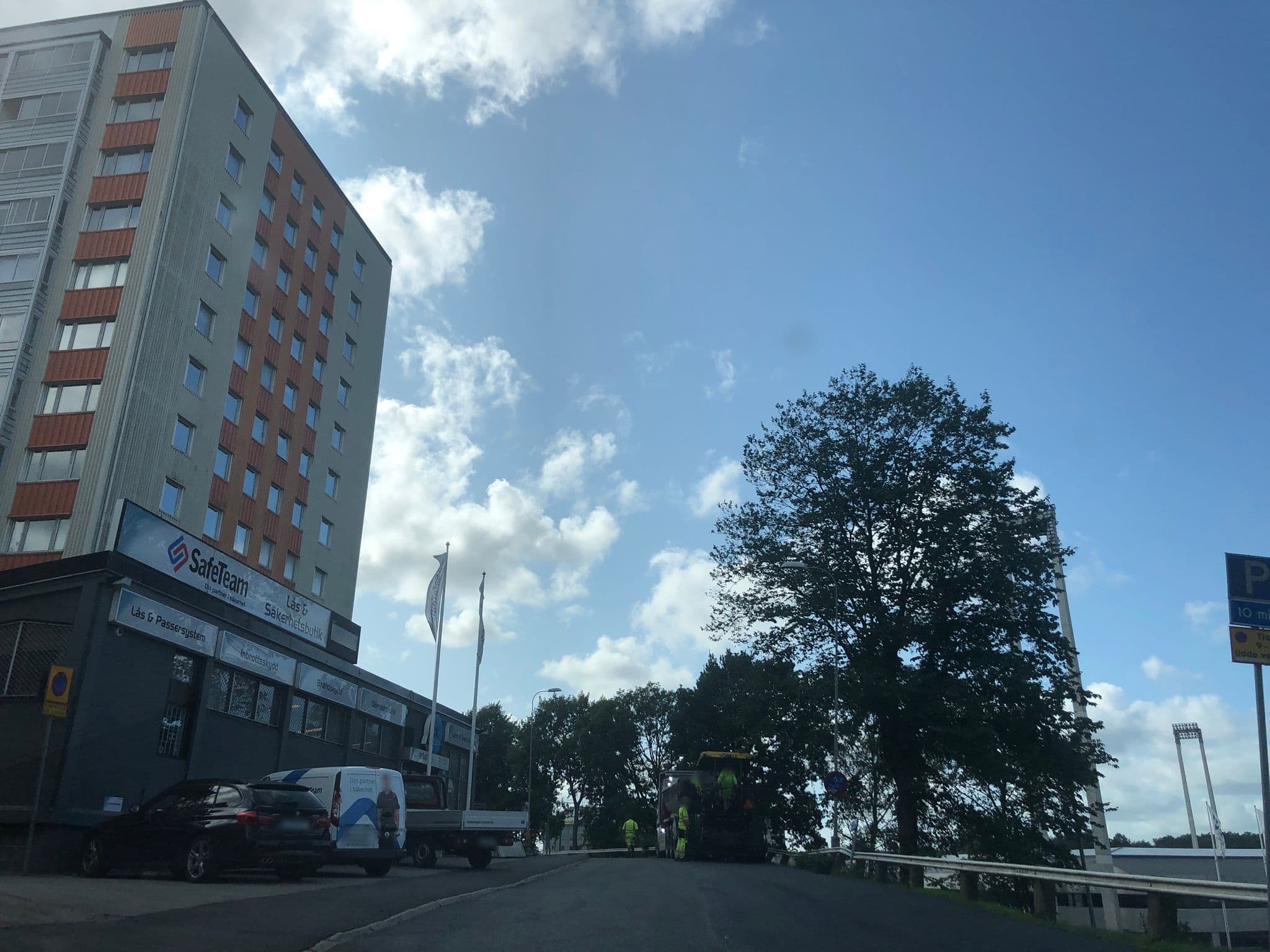 Street view near Caesar Park Silver Hotel, Gothenburg — © bigroundbaby (CC BY-SA · Mapillary)