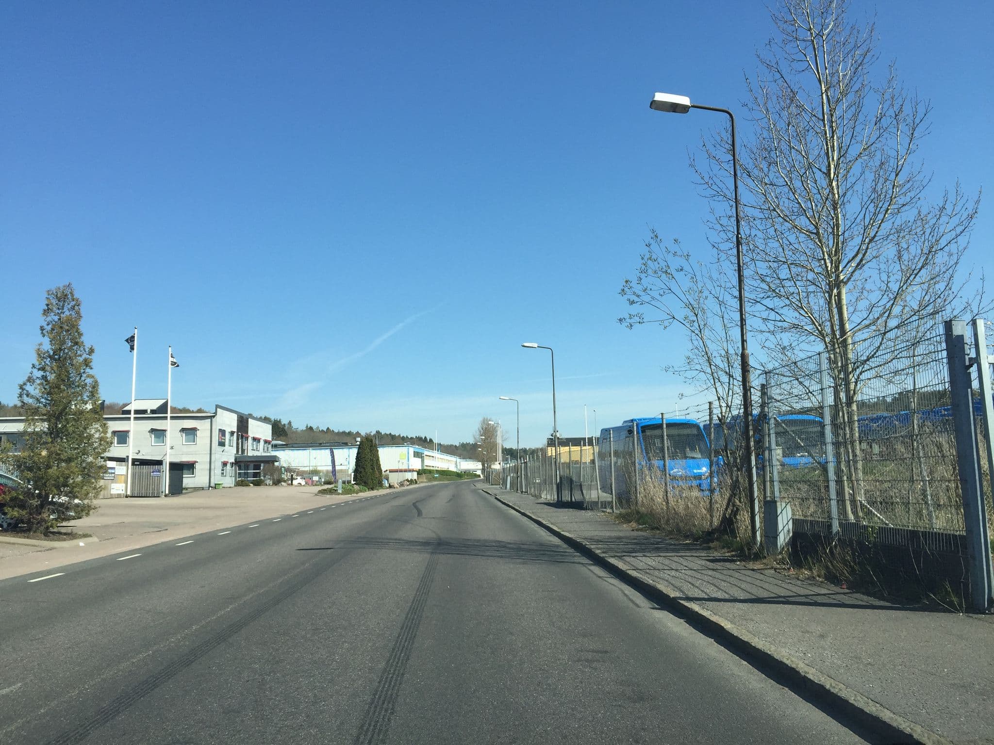 Street view near Kungälvs Båtuthyrning, Kungälv — © cnbg (CC BY-SA · Mapillary)