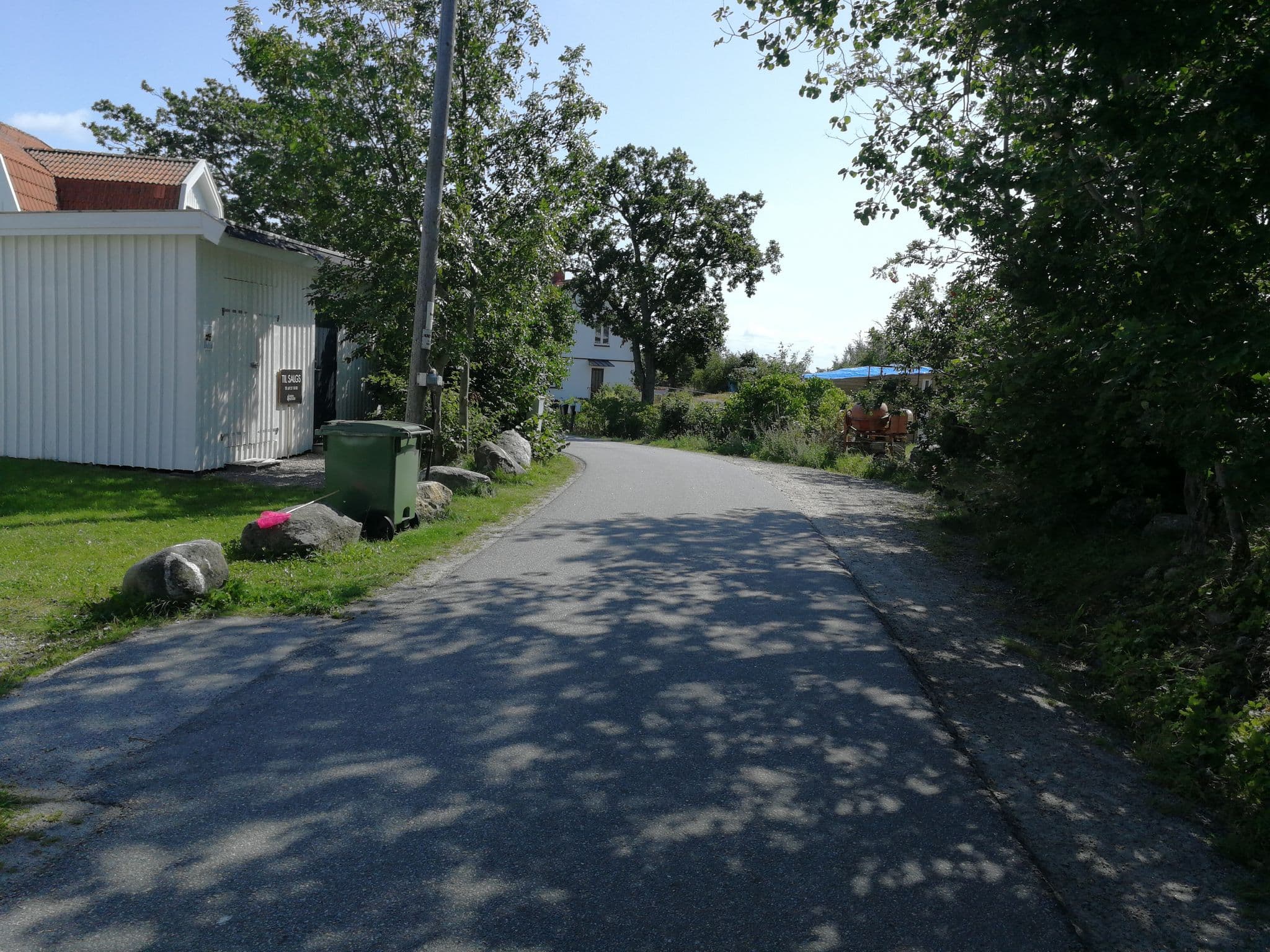 Street view near Dags Hus & Dags Lillstuga, Strömstad — © mamunde (CC BY-SA · Mapillary)