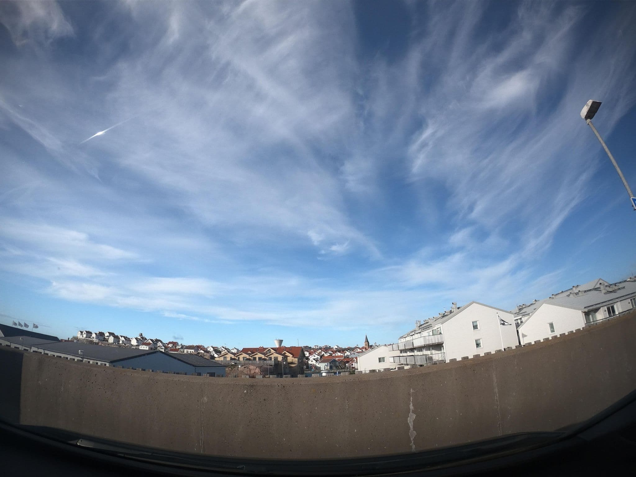 Street view near Hyra på Smögen, Smögen — © canadarunner (CC BY-SA · Mapillary)