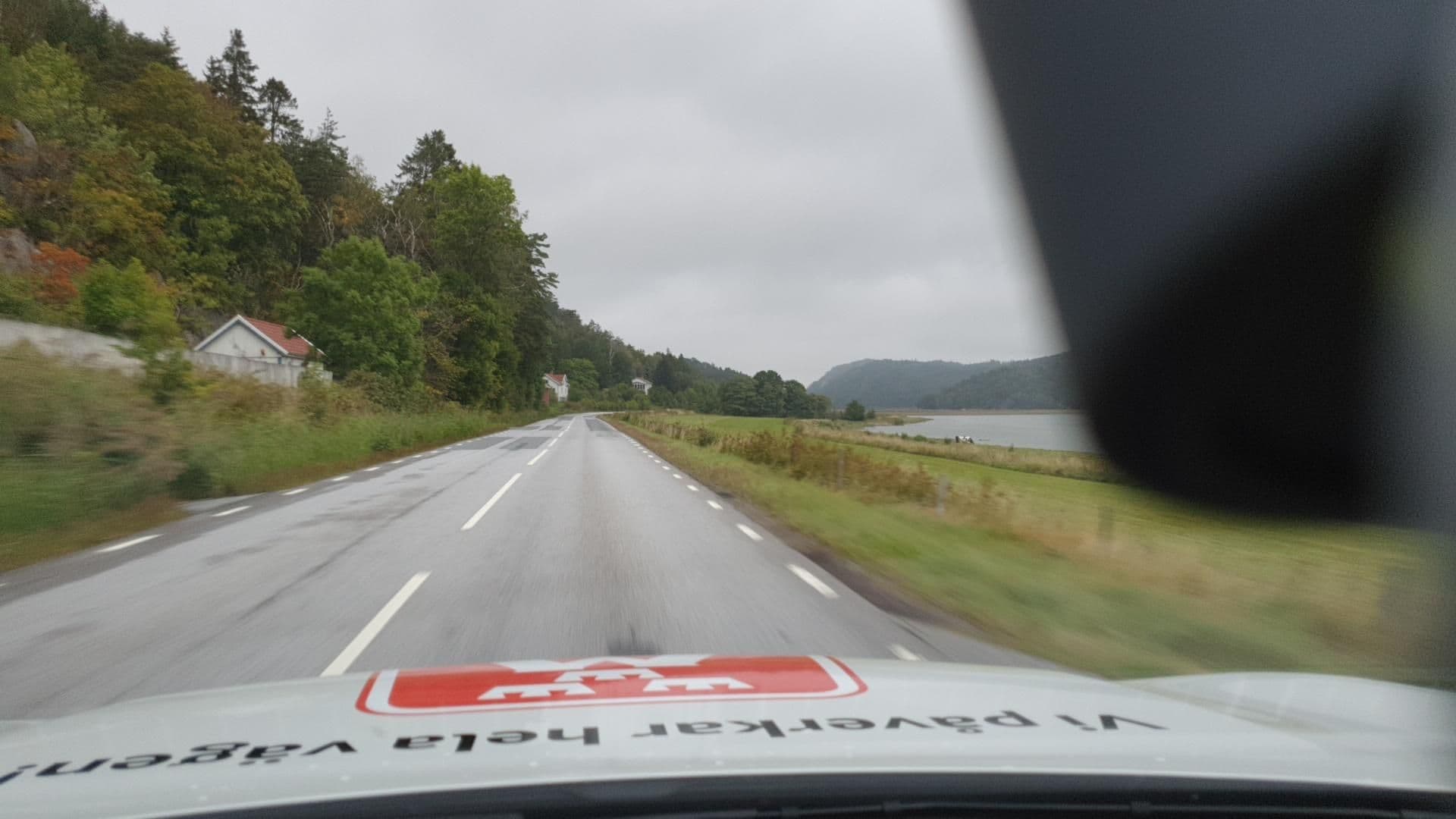Street view near Nordens Ark Hotell, Brastad — © roadroid (CC BY-SA · Mapillary)